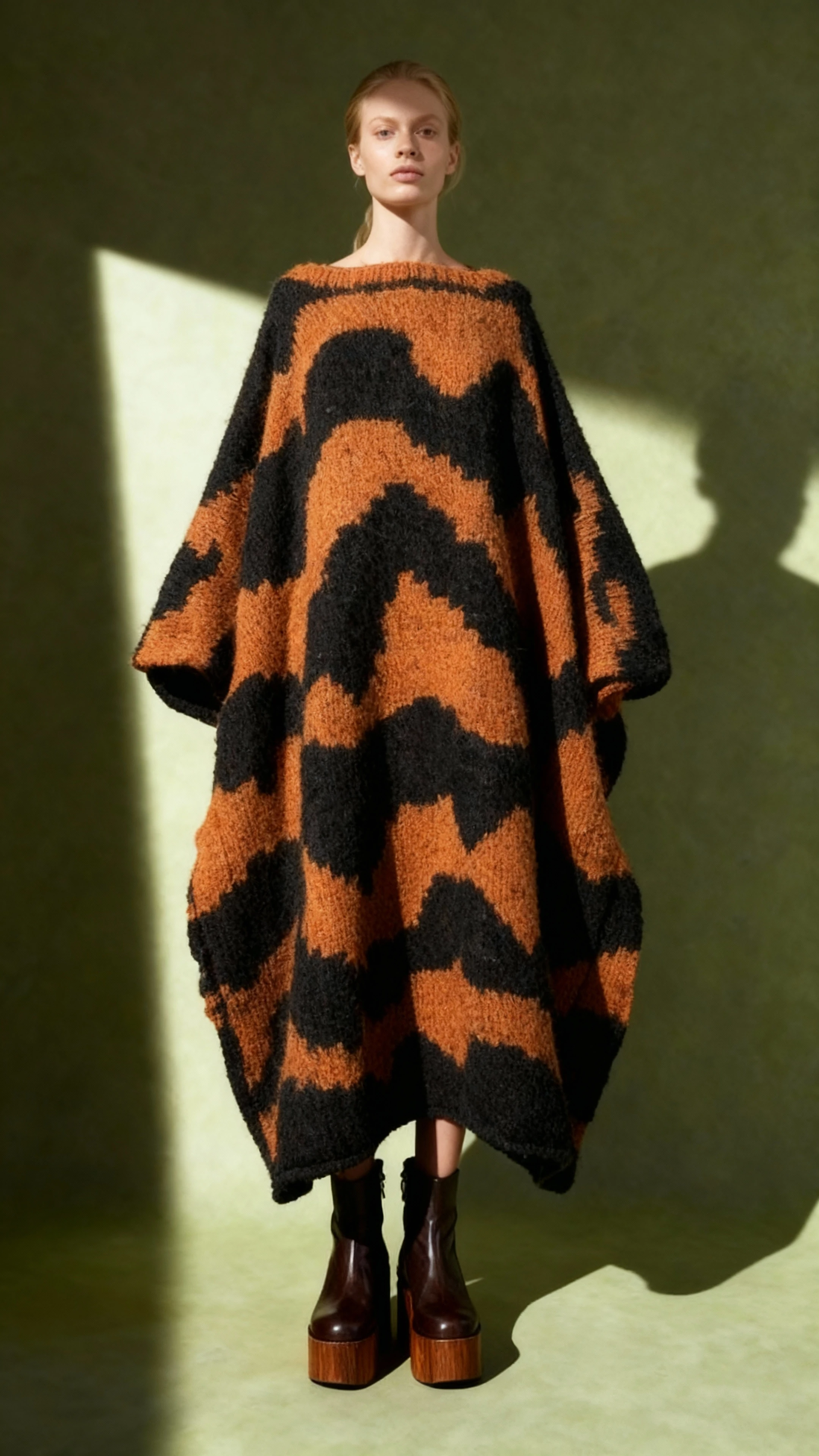 El Örgüsü Maxi Kazak Yün Elbise 