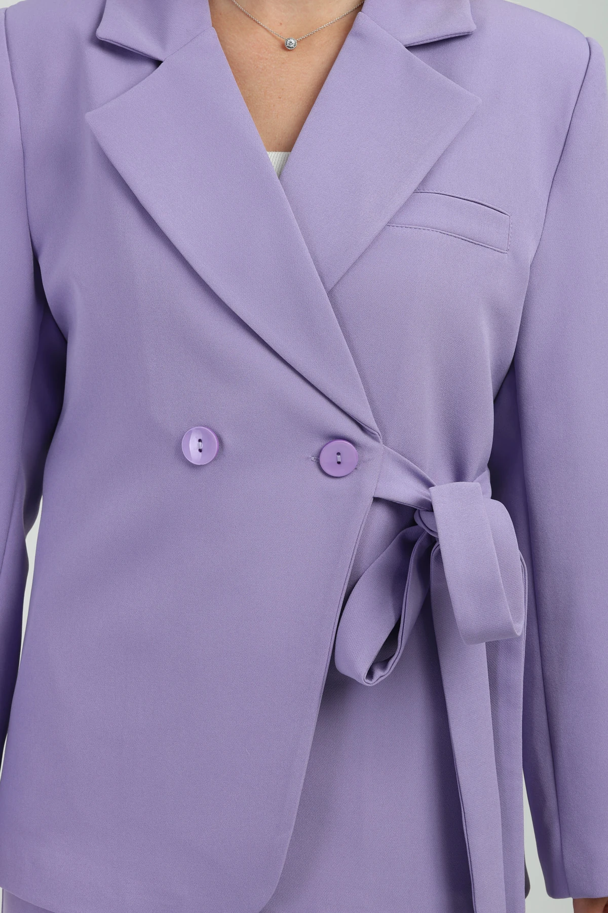 Çift Düğmeli Yandan Bağlamalı Kruvaze Lila Kadın Takım
