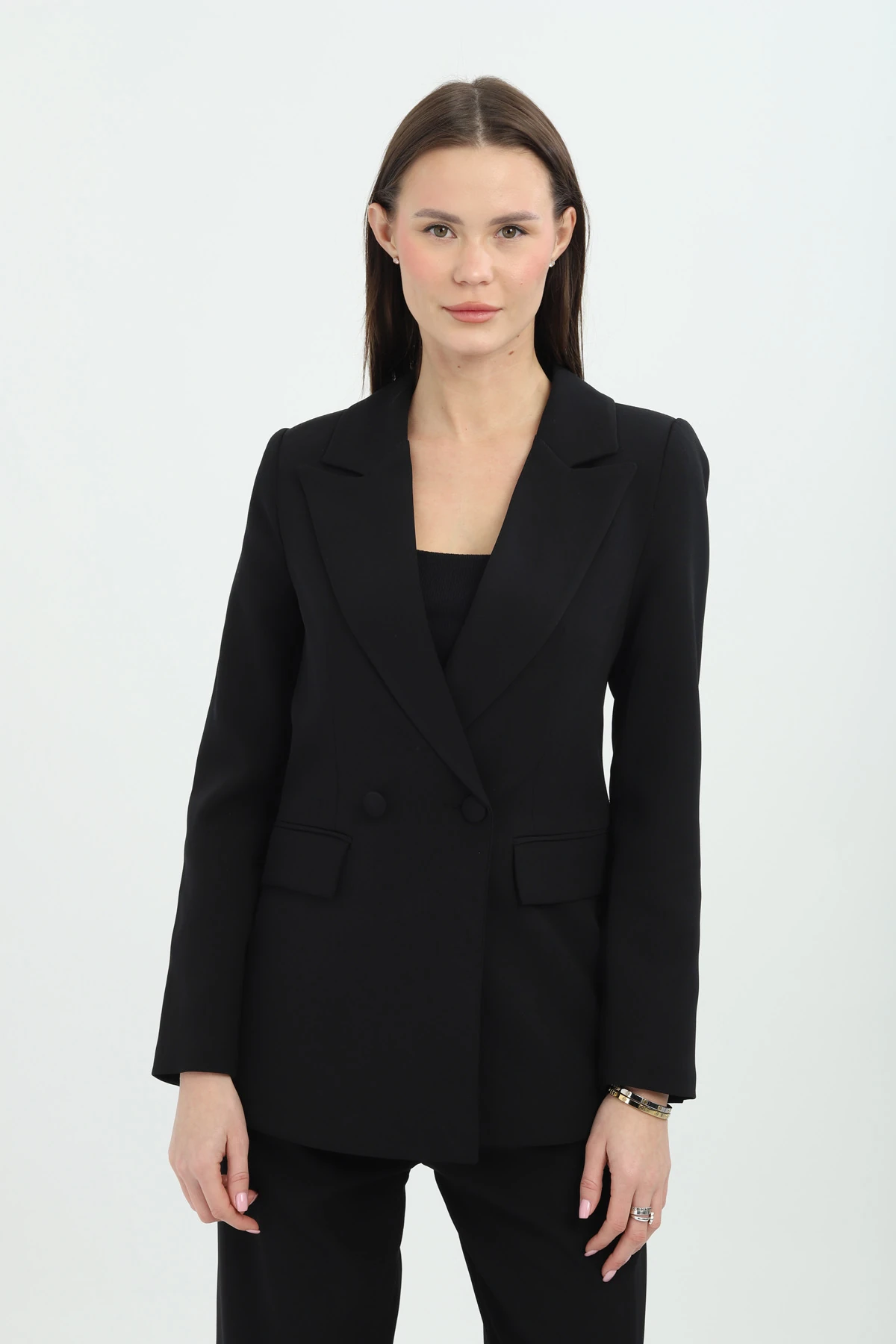 İki Düğmeli Siyah Kruvaze Ceket