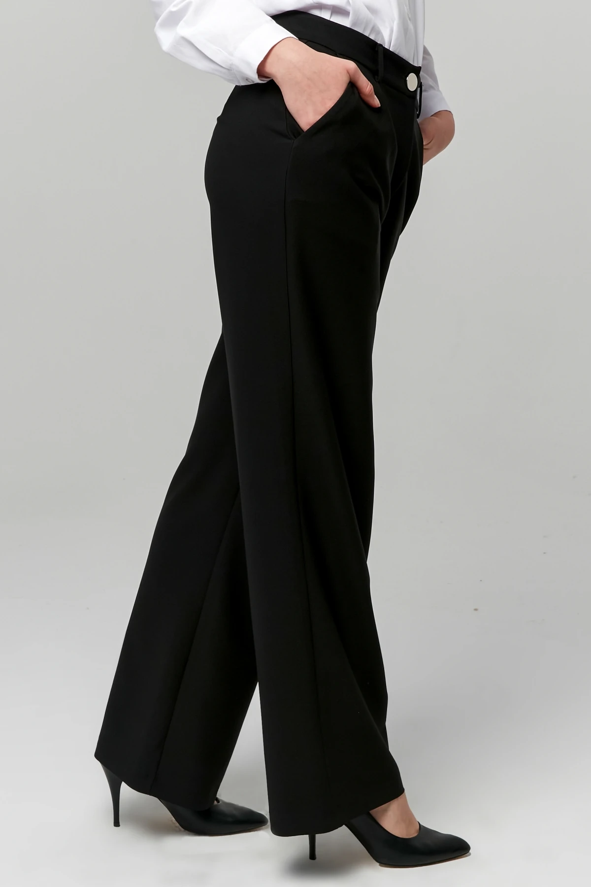 Kadın Geniş Paça ( Palazzo) Cepli Klasik Kumaş Pantolon