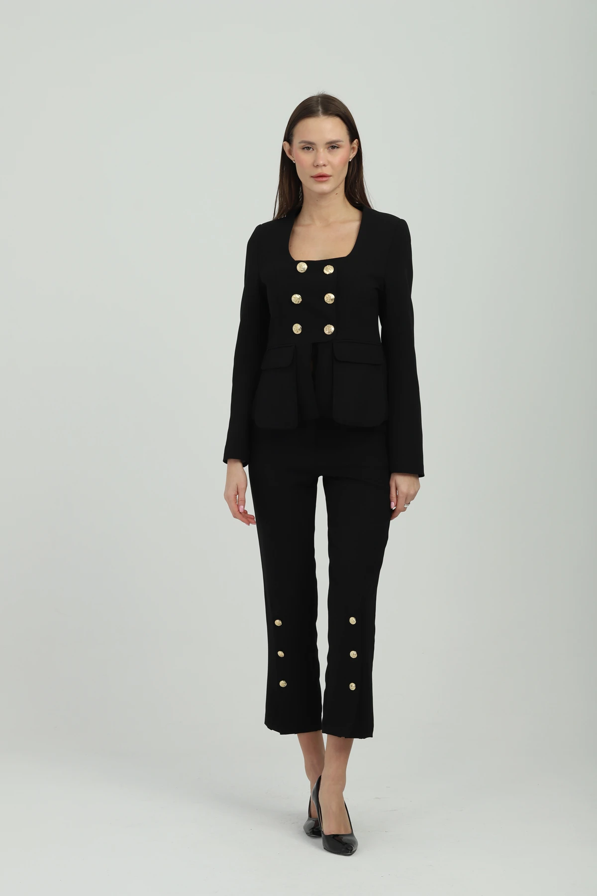 Gold Düğmeli Siyah Kadın Takım