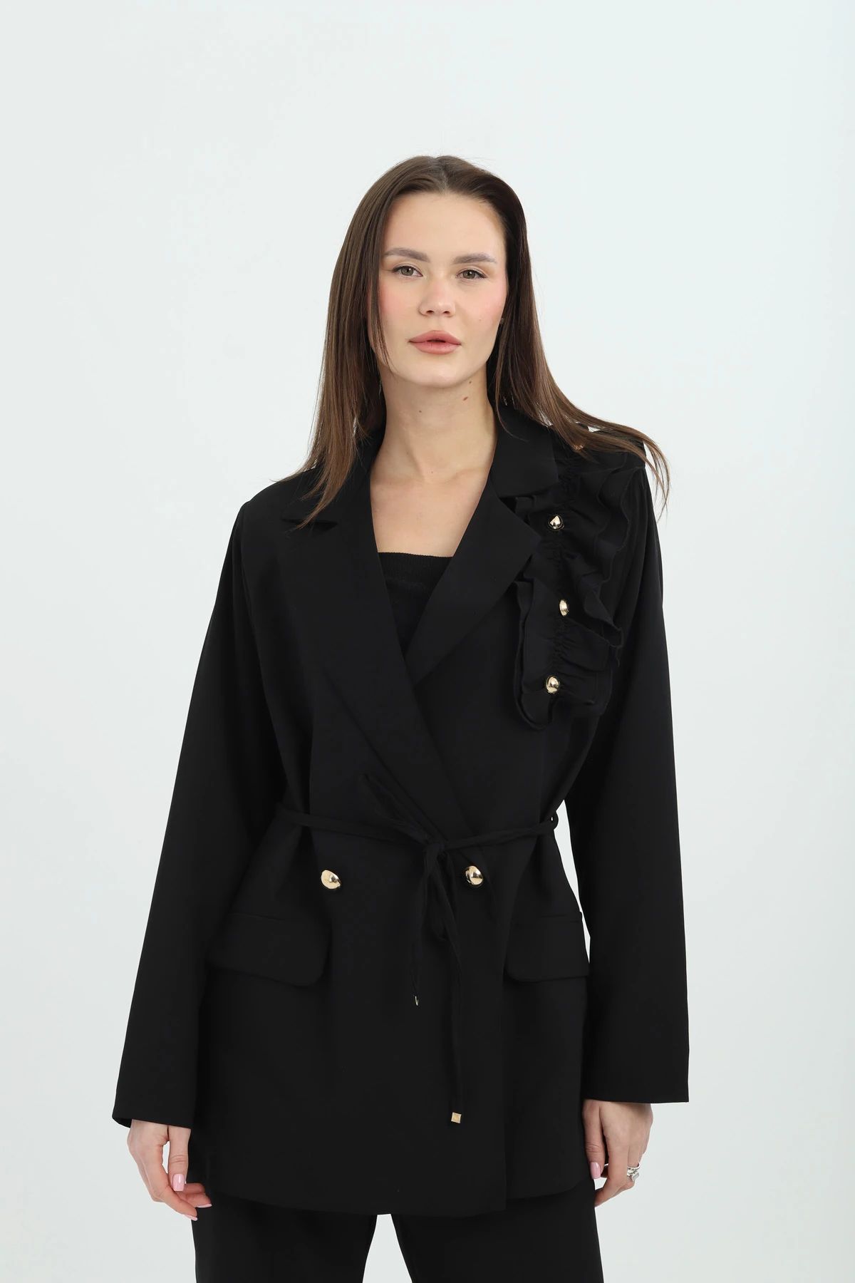 Çıkarılabilir Fırfır Detaylı Siyah Kruvaze Ceket