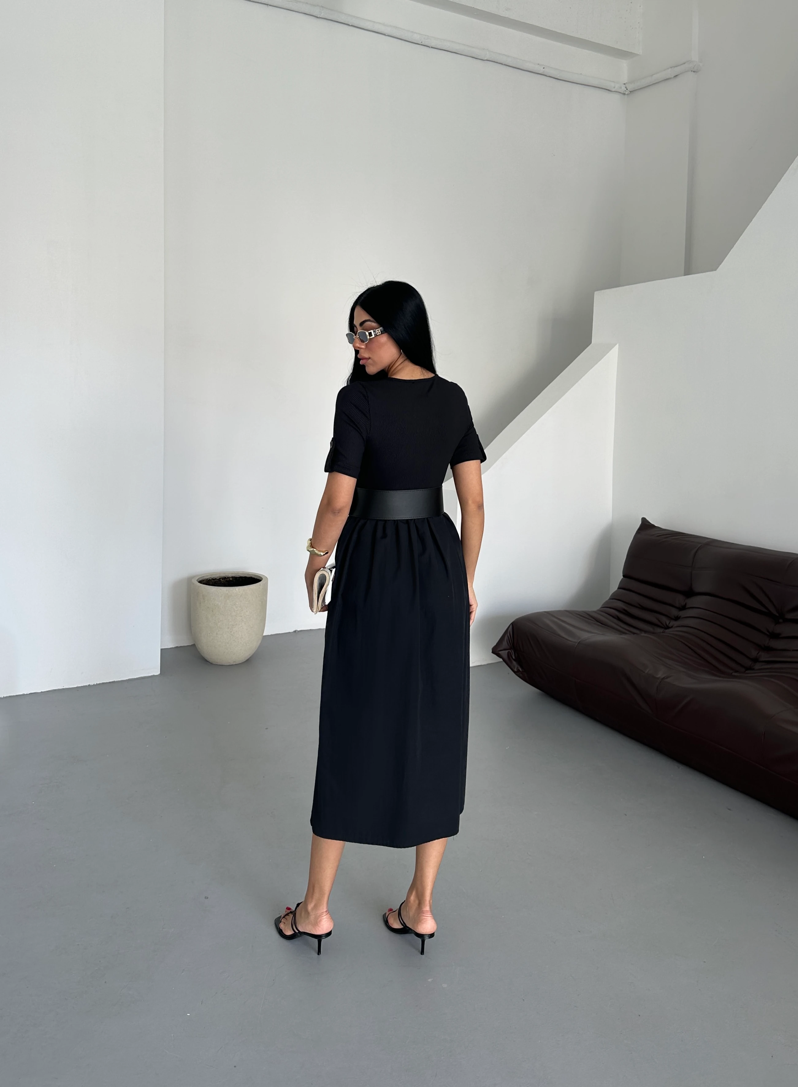 Kaşkorse Kısa Kol Kemerli Yazlık Siyah Kadın Elbise