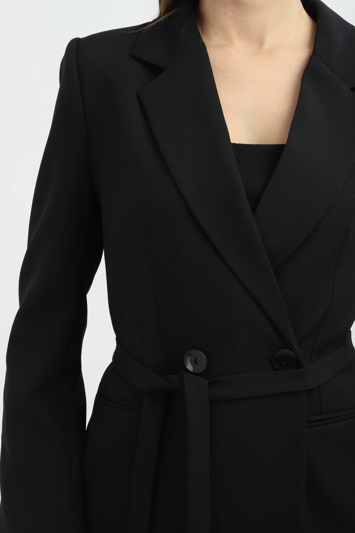 Bel Bağlamalı Siyah Kadın Kruvaze Takım