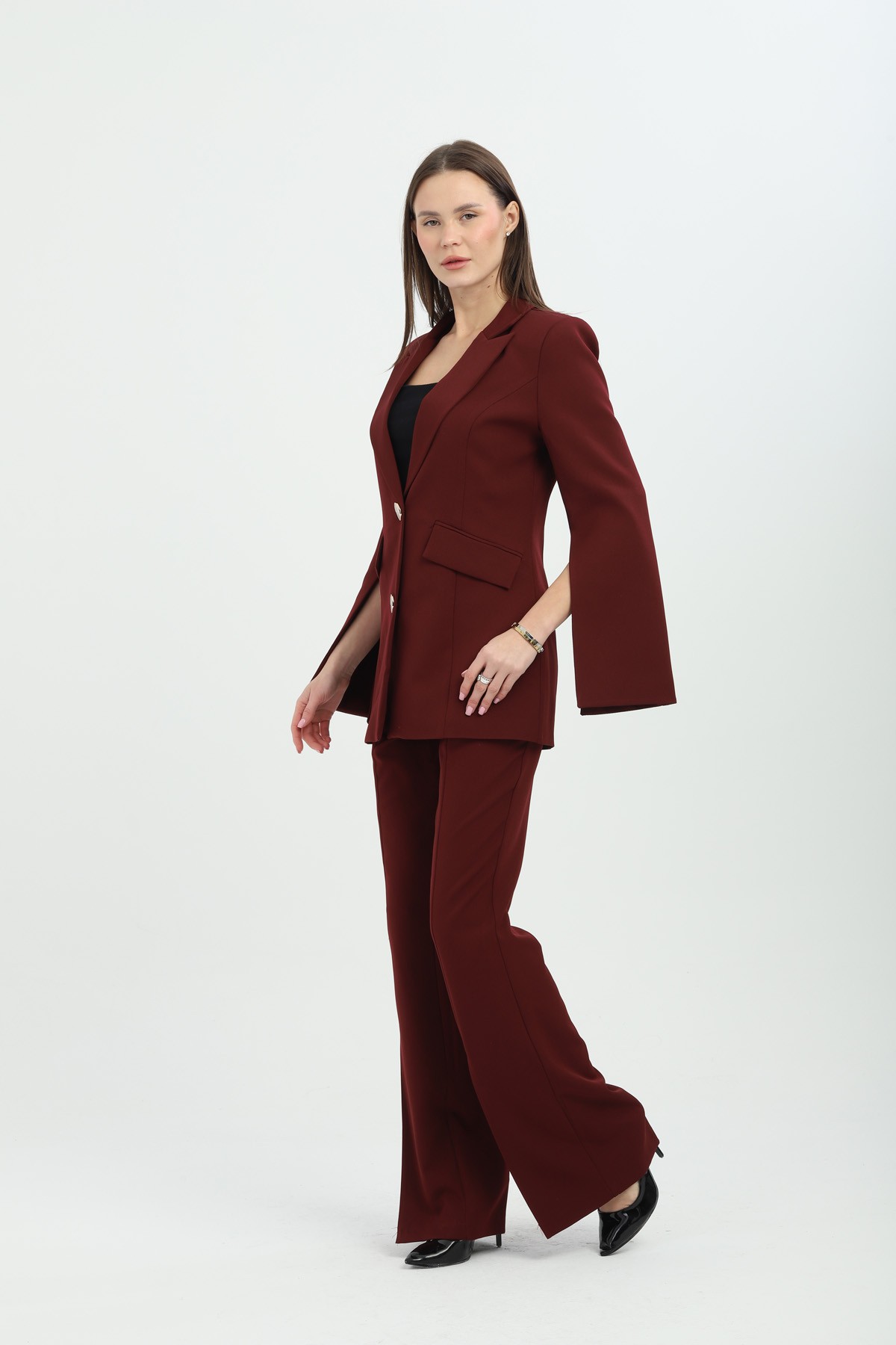 Yırtmaç Detaylı Bordo Blazer Ceket ve Pantolon Takım Gold Düğmeli