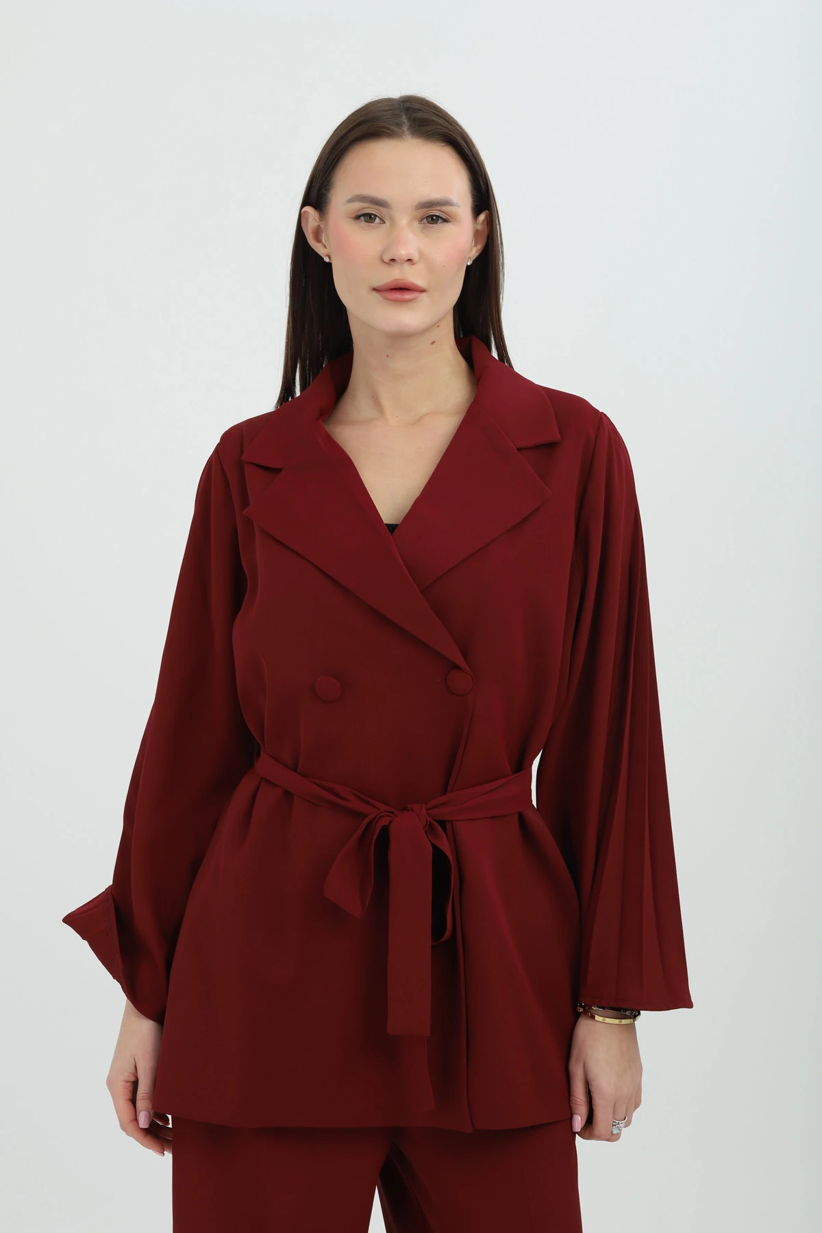 Kol Piliseli Bağlamalı Bordo Kruvaze Ceket
