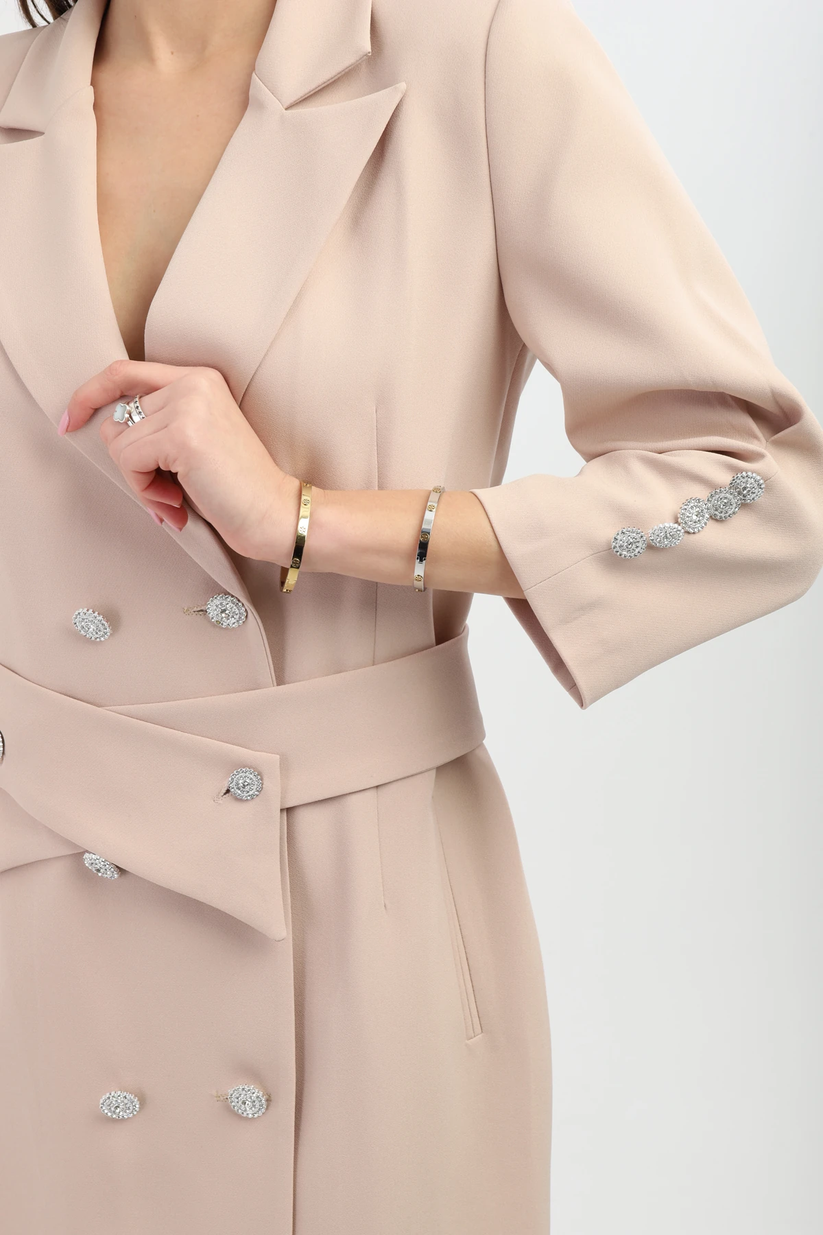 Kruvaze Çıkarılabilir Kemerli Uzun Bej Ceket