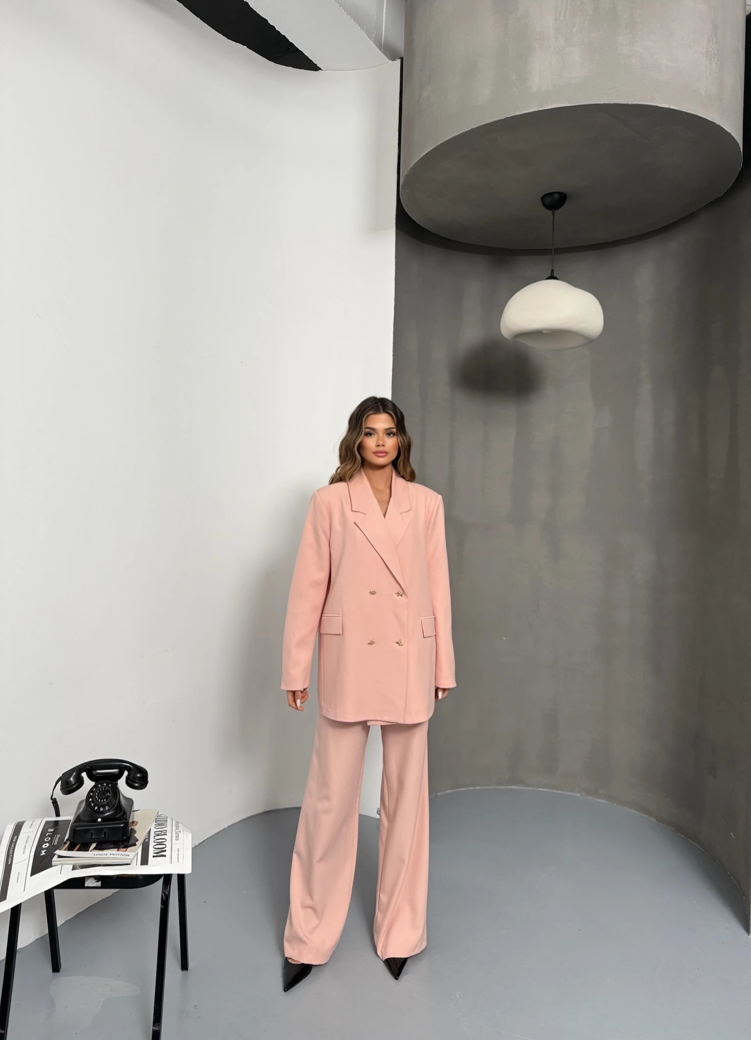 Kelebek Düğmeli Oversize Pudra Kruvaze Ceket