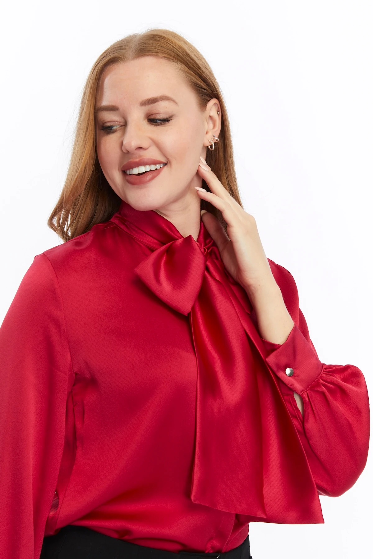 Kadın Fiyonklu Saten Düz Klasik Gömlek