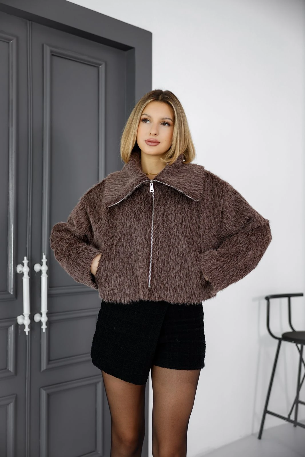 Kadın Alpaka Tüy Suni Kürk Fermuarlı Geniş Yaka Biker Mont - Kahverenk