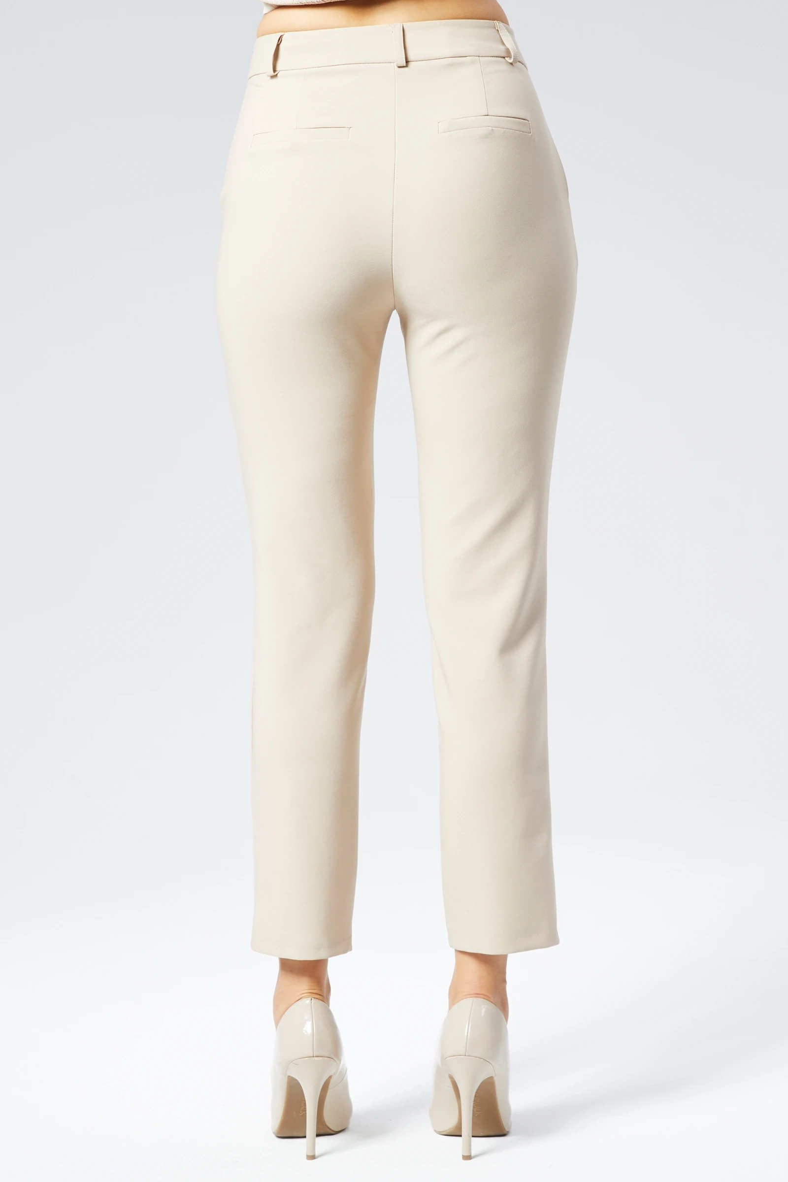 Kadın Klasik Dar Paça Bilek Boy Havuç Pantolon