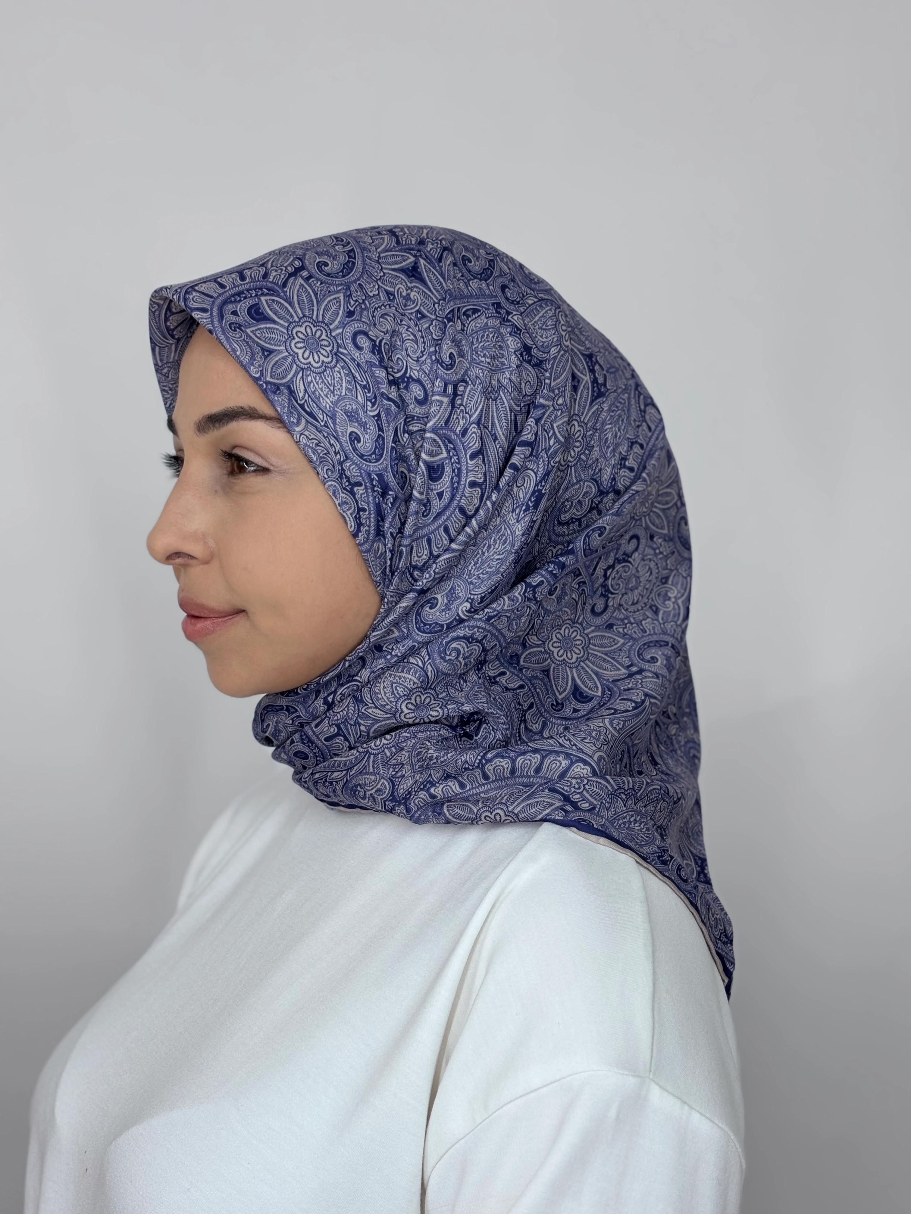 Çiçek Desenli Eşarp - Mavi