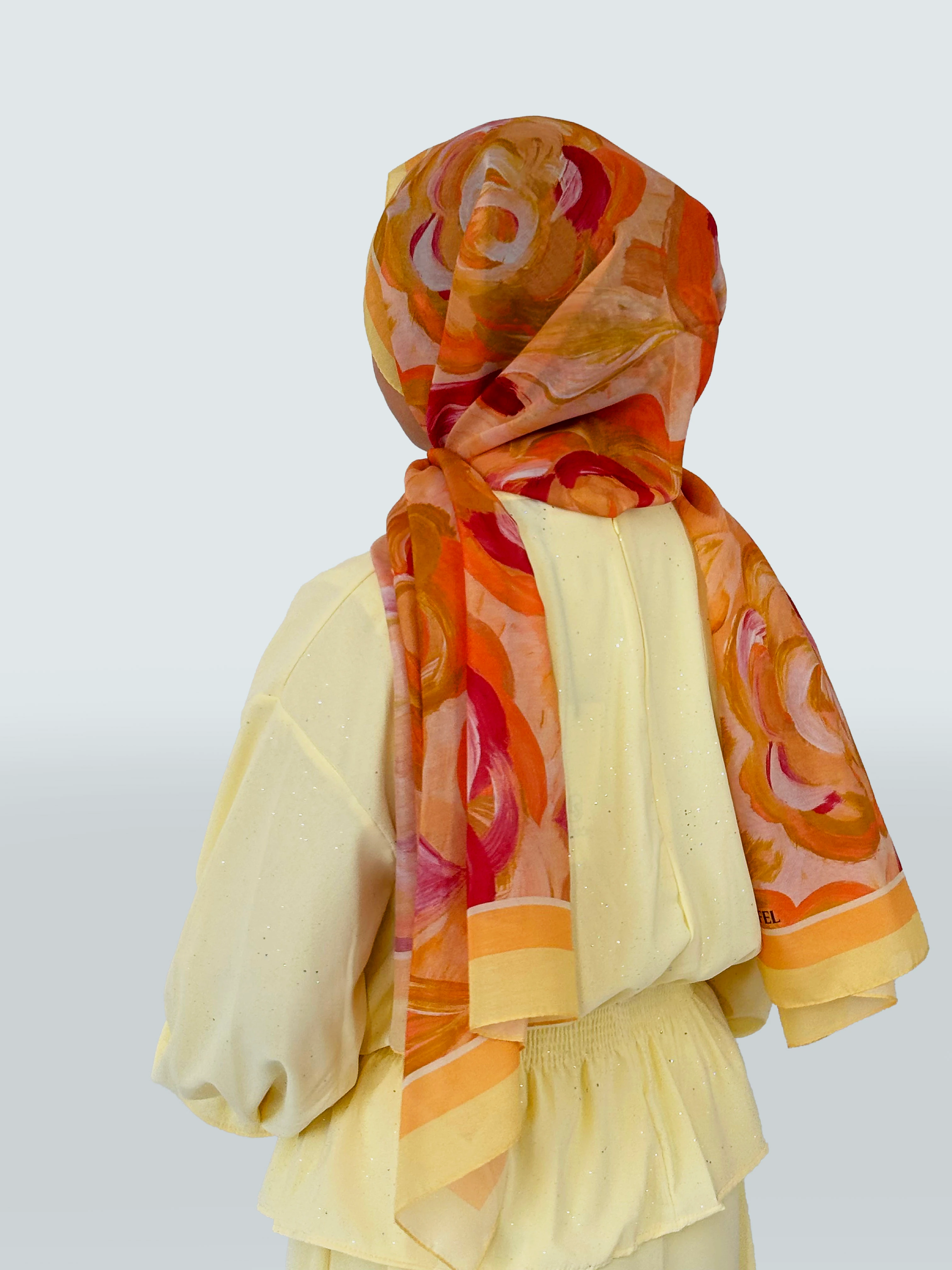 Kokulu Viskon Şal – Gül Motifli, Hafif ve Zarif Tasarım