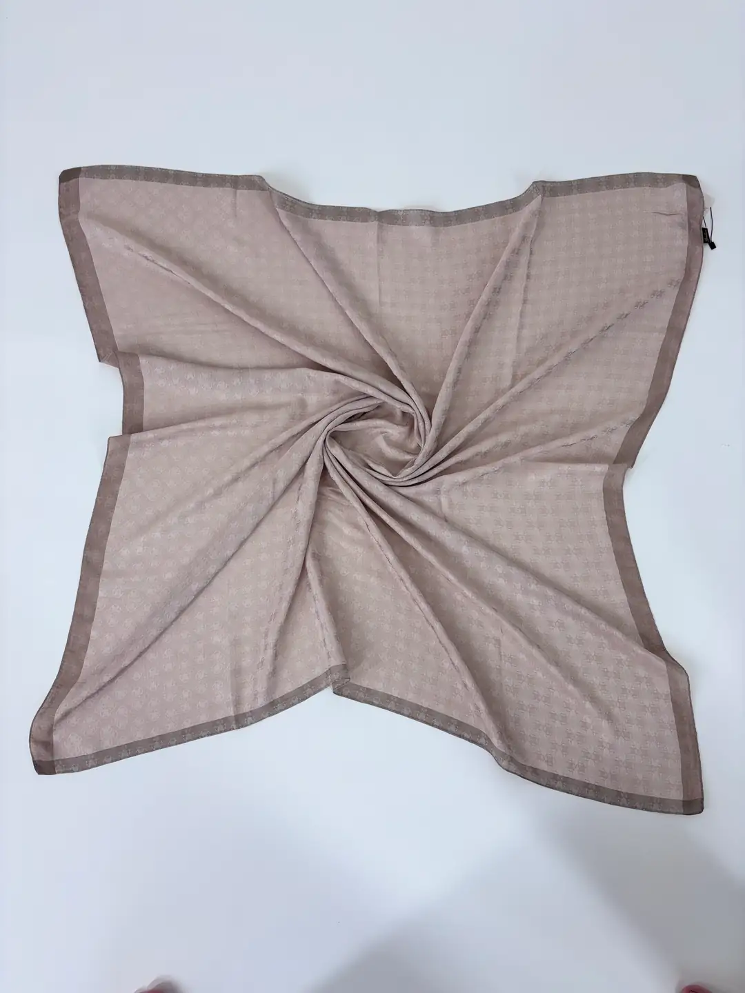 Elegance Koza Desenli Eşarp 6