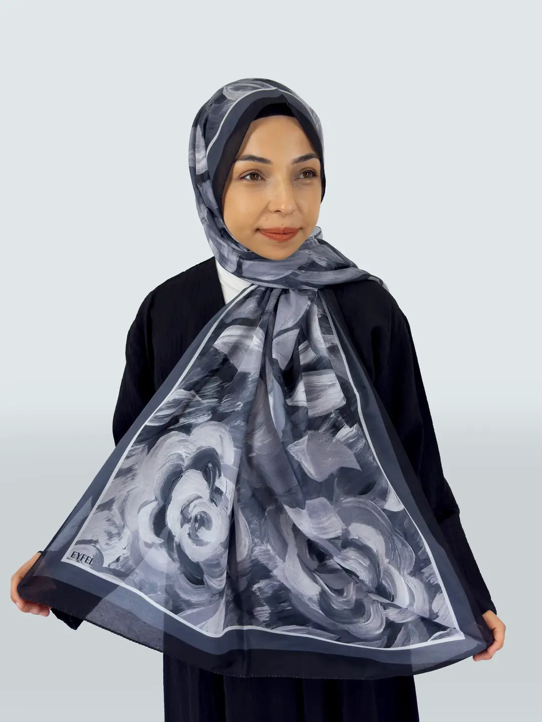 Kokulu Viskon Şal – Gül Motifli, Hafif ve Zarif Tasarım - siyah