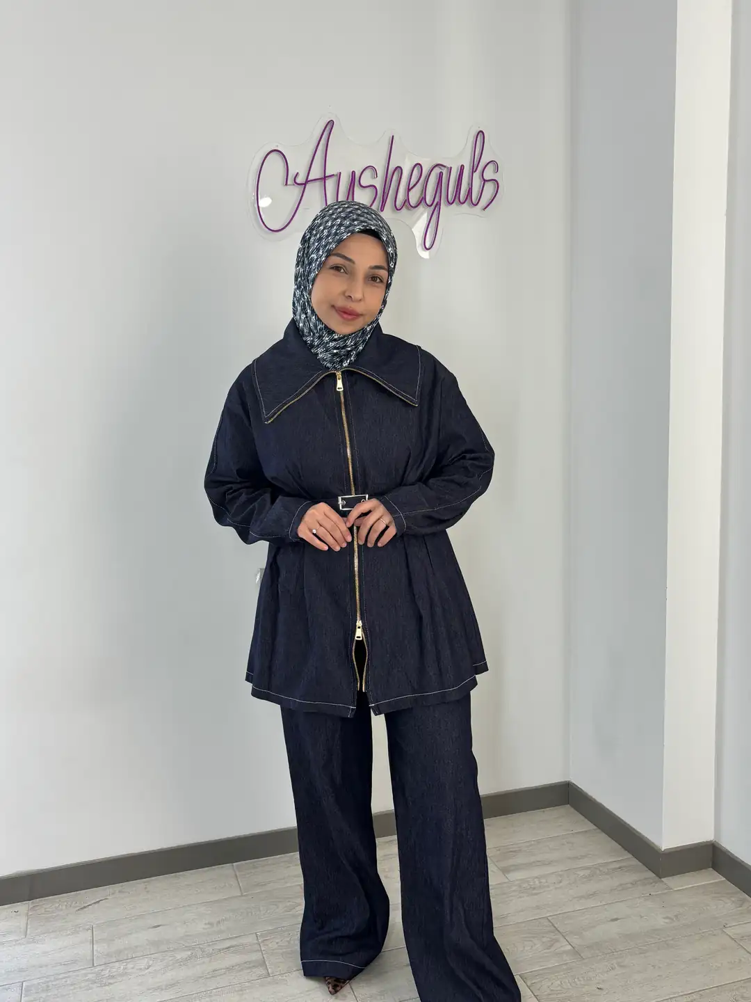 Geniş Yaka Denim Ceket & Pantolon Takımı