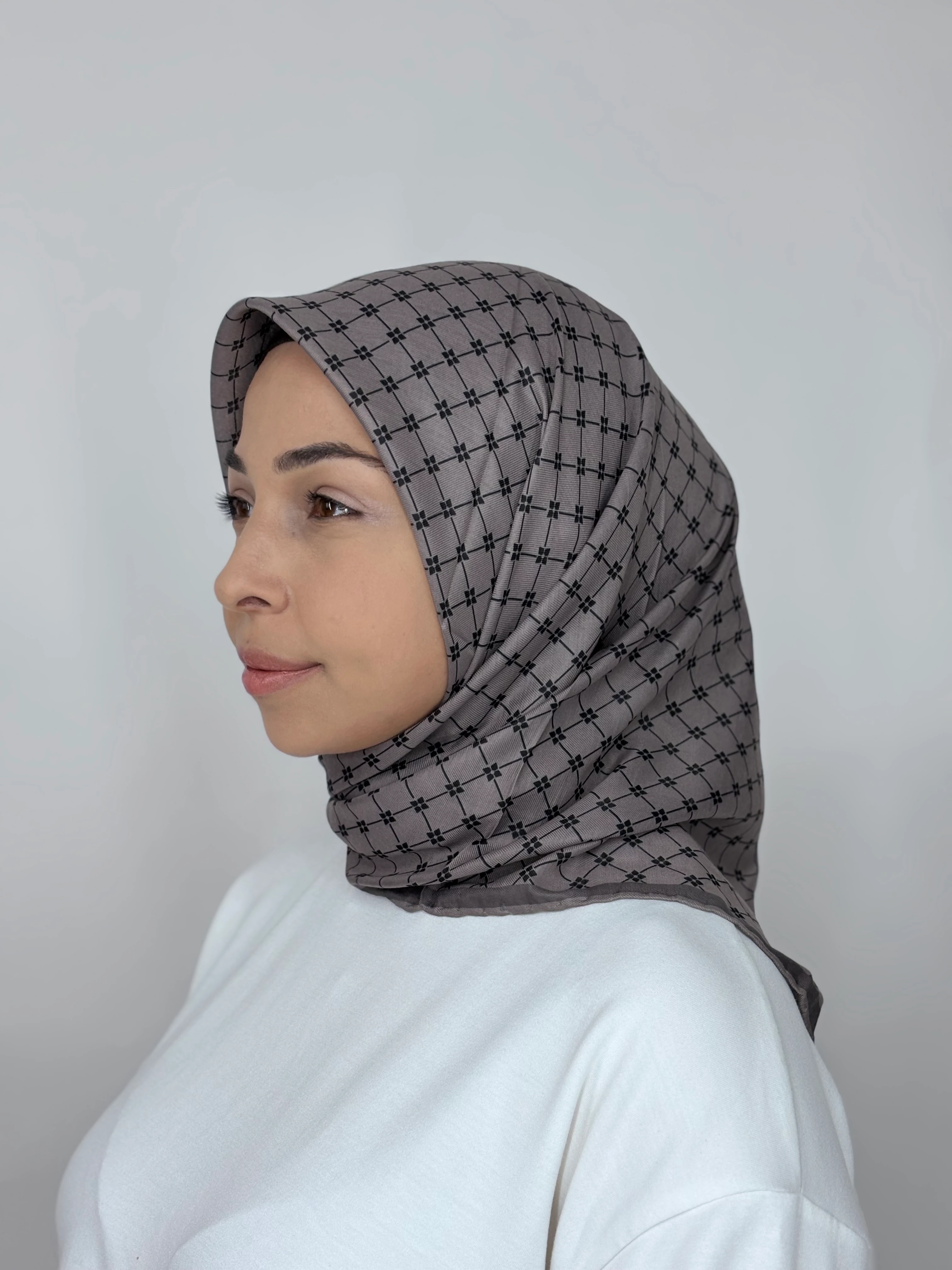 Modern Çizgi Koleksiyonu Kare Eşarp - Vizon