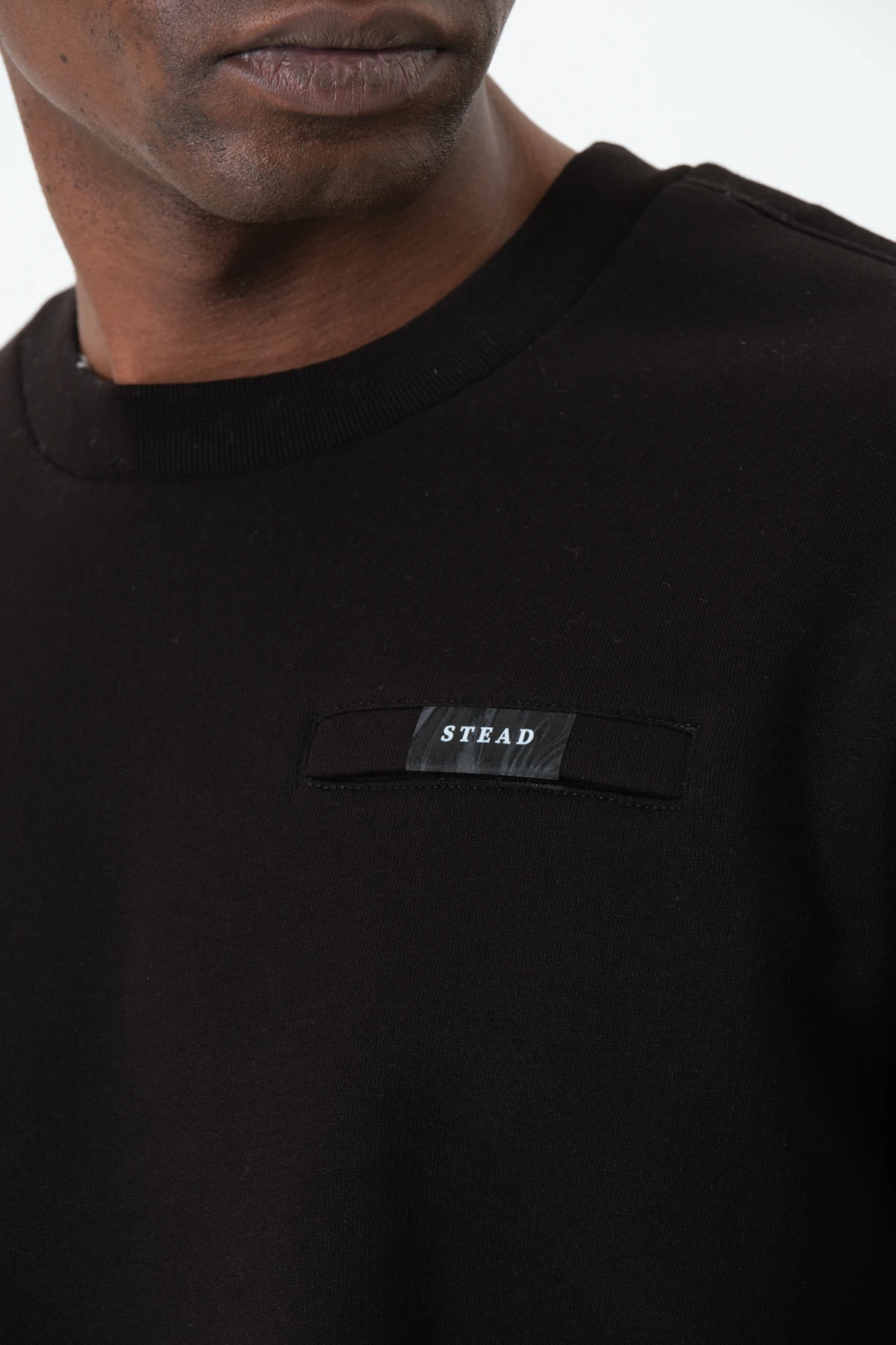 Stead Basic Sweatshirt