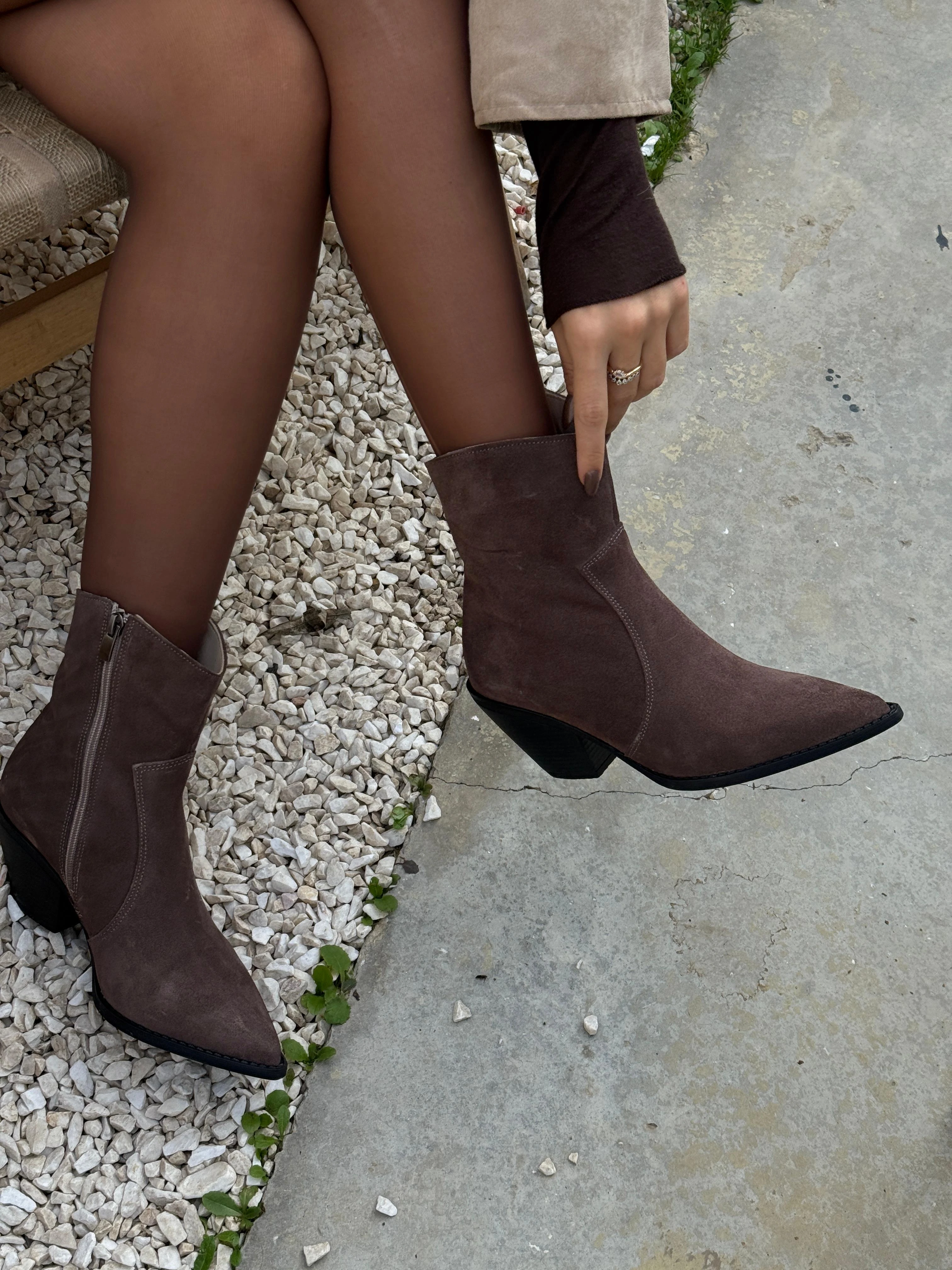 Neva Hakiki Deri Fermuar Detay Bot