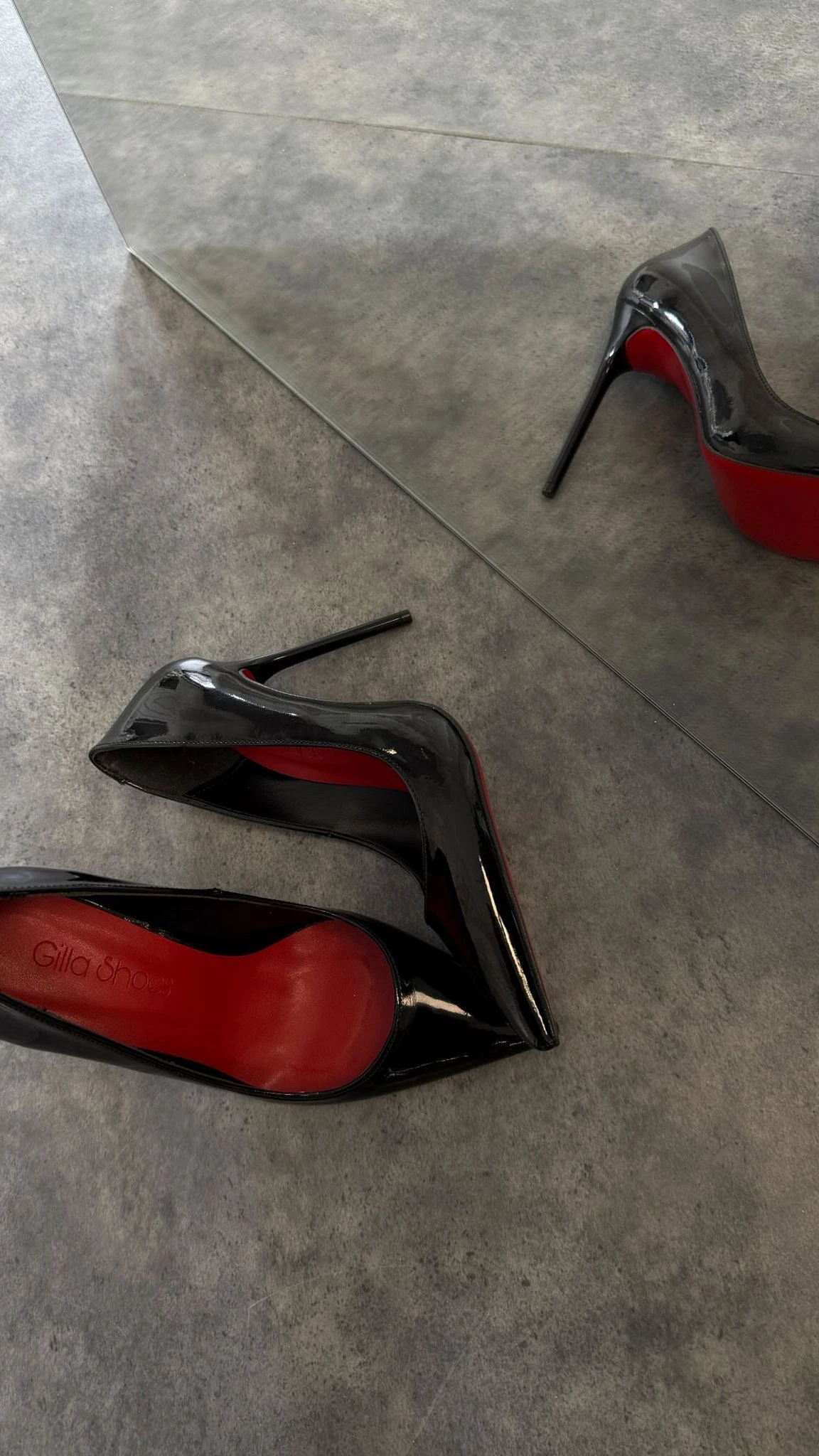 Viola Kırmızı Taban Topuklu Ayakkabı