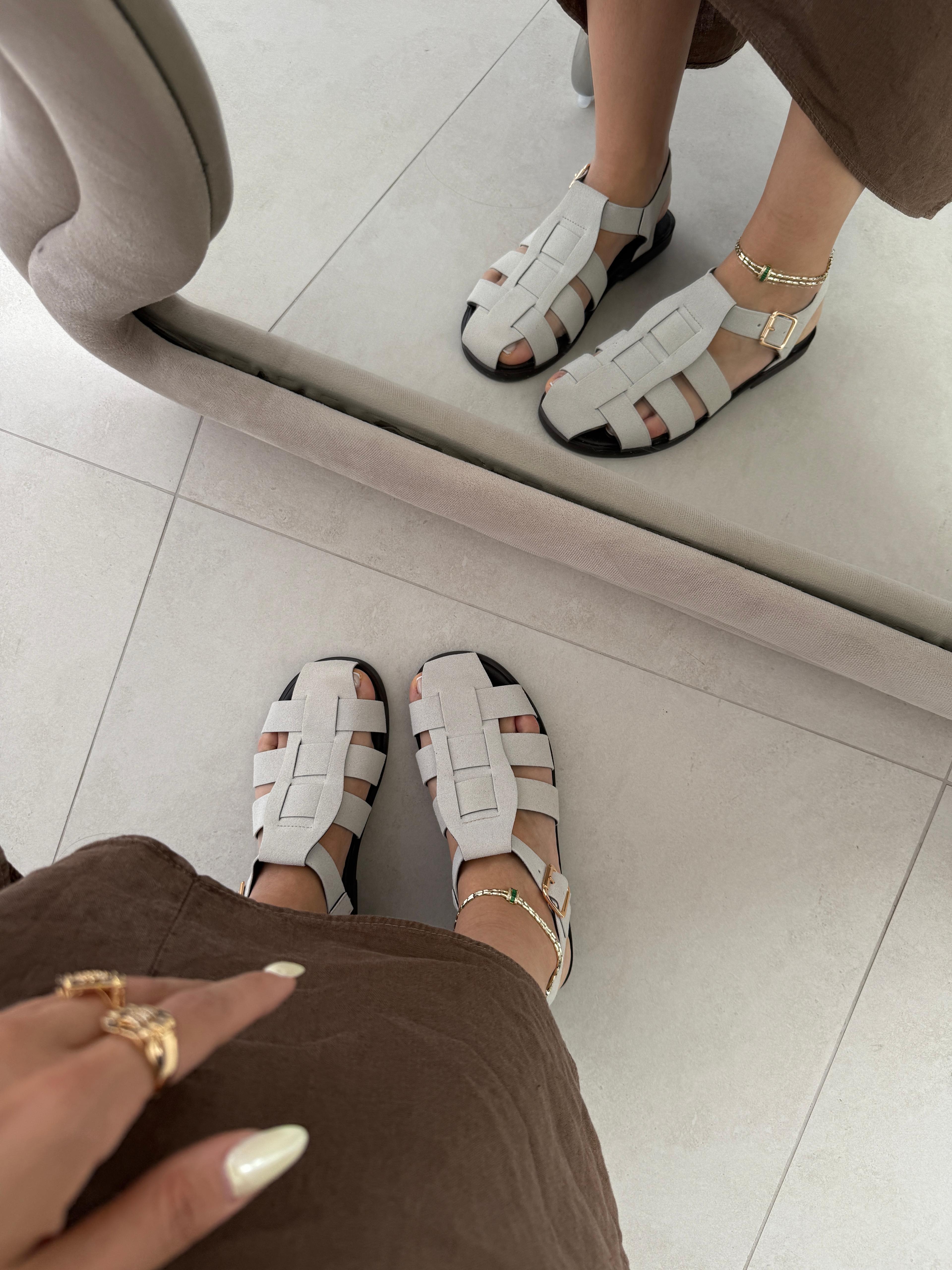 Gri Renk Suni Süet Premium Sandalet