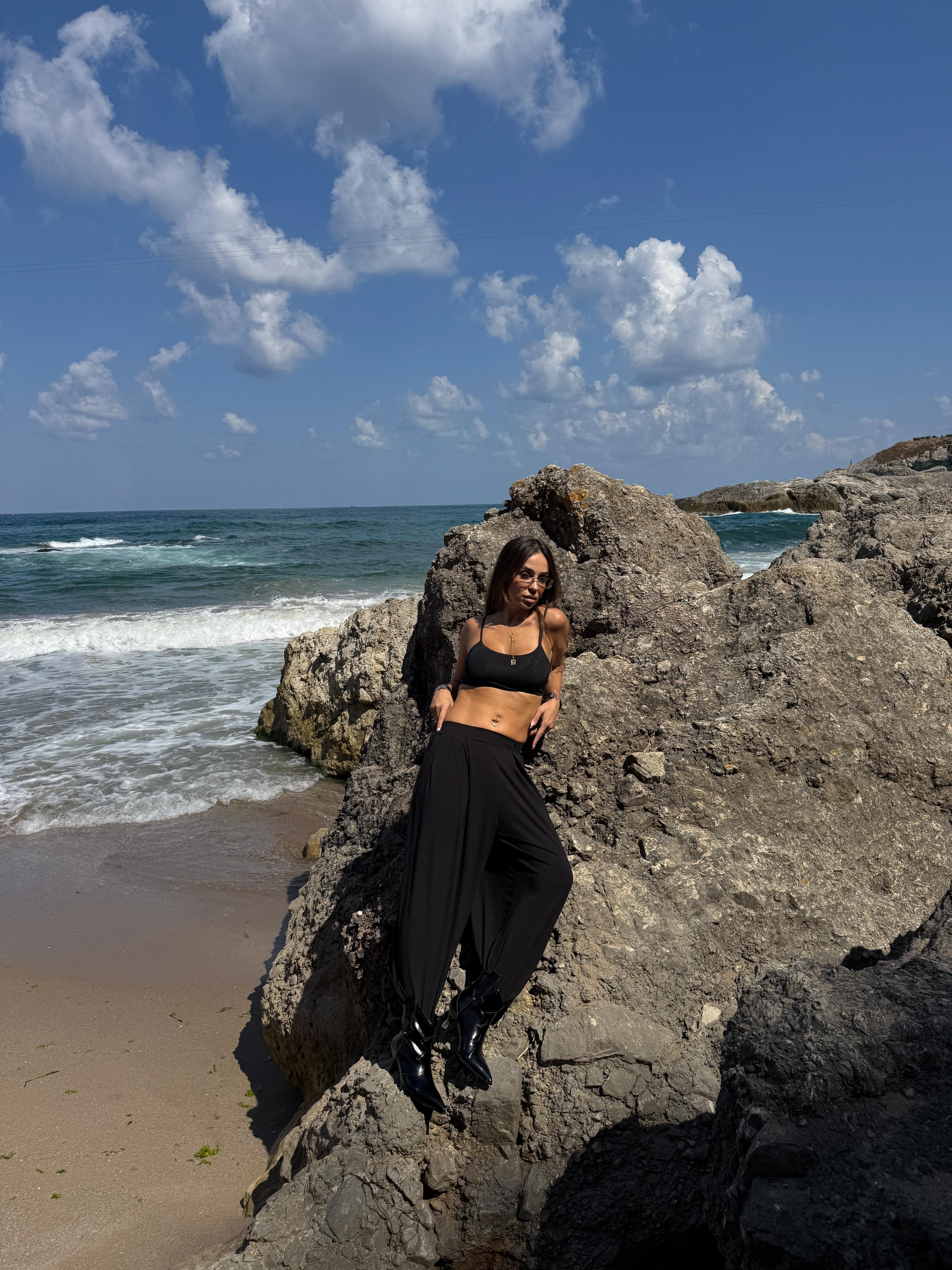 Storm Siyah Renk İnce Topuk Kısa Çizme