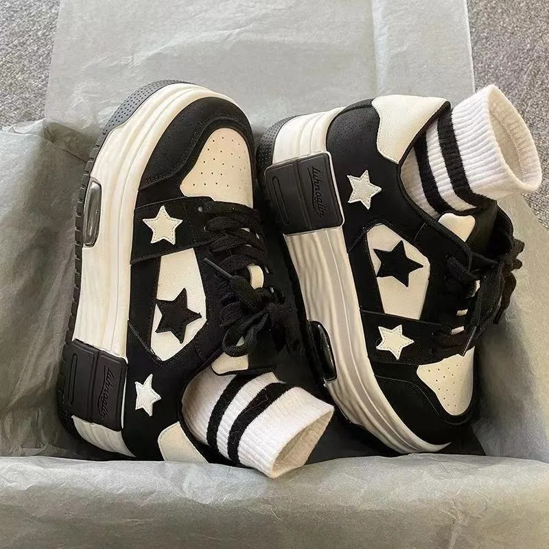 Oldschool Platform Sneakers