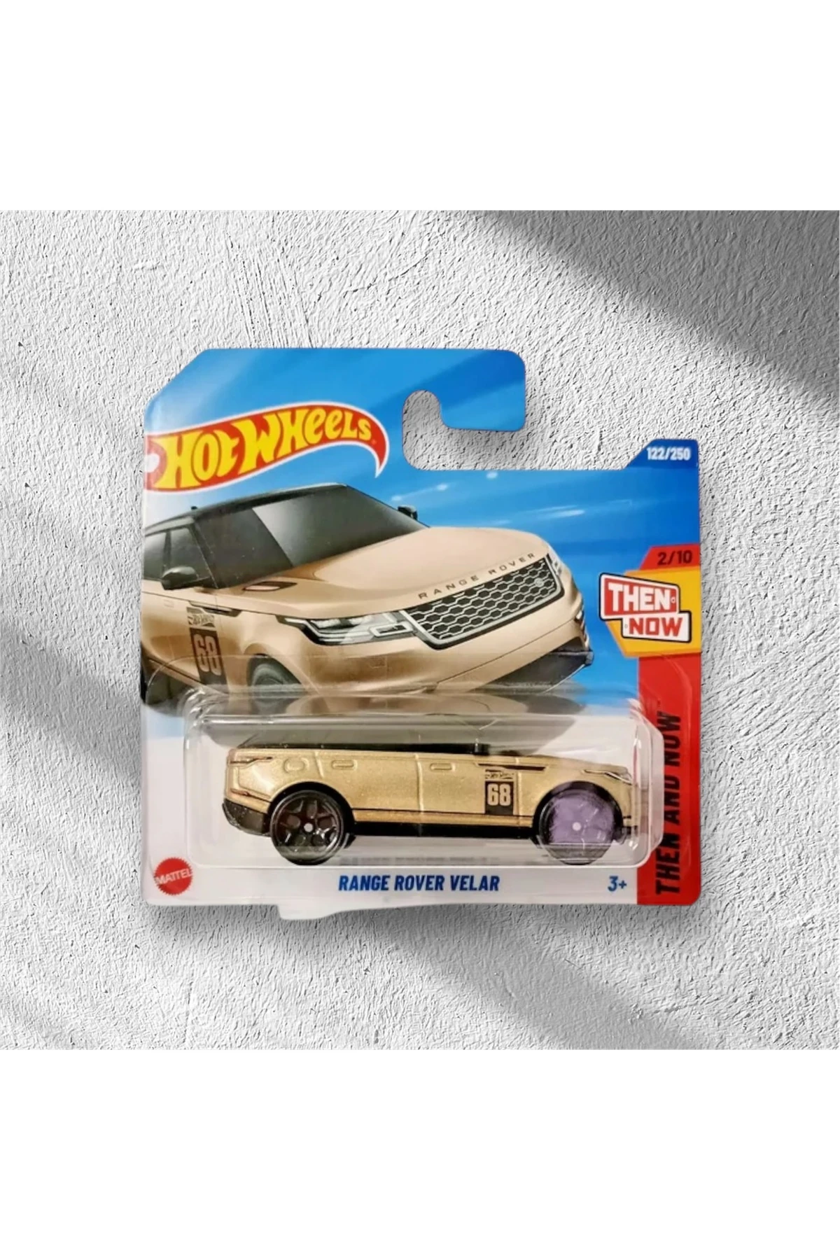 2025 Case 1:64 Ölçek Range Rover Velar Özel Seri Gold