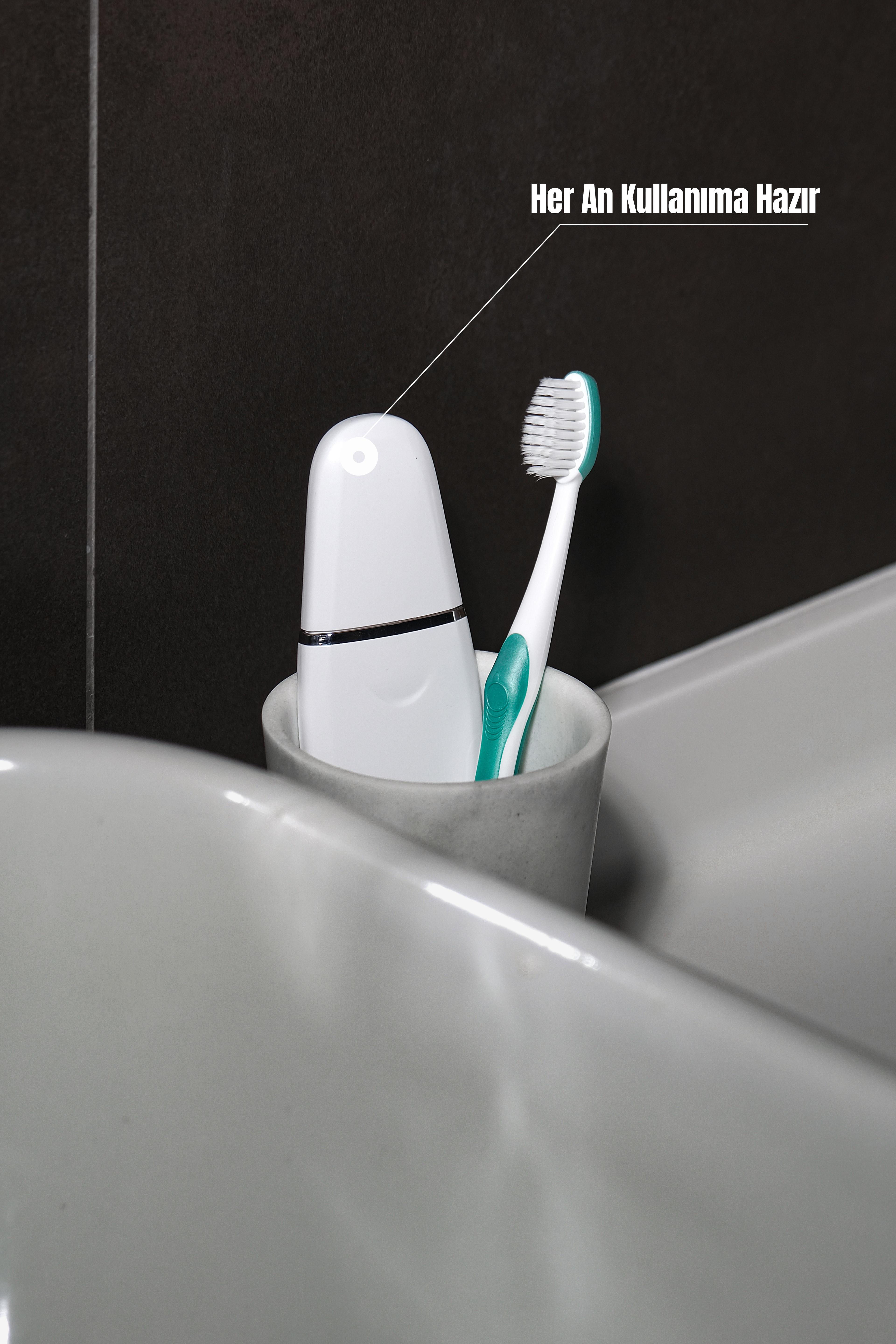 Gelişmiş Ultrasonik Siyah Nokta Temizleme ve Peeling Spatulası