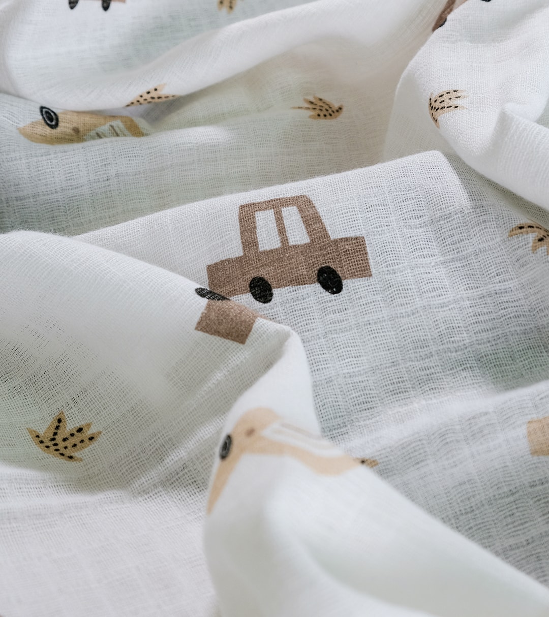 Desenli Müslin Bebek Örtüsü - Araba