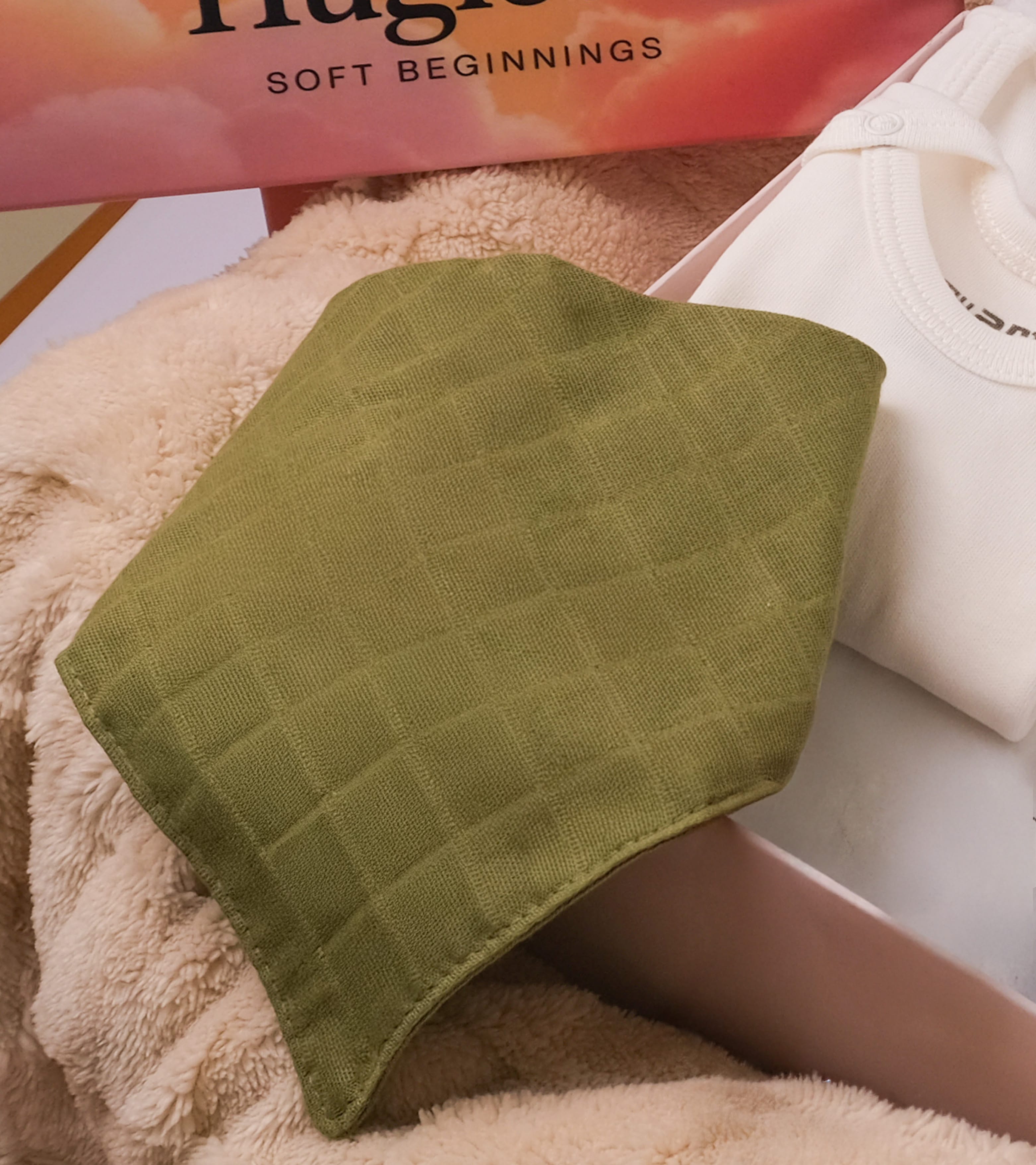 Hera Yenidoğan Unisex Bebek Hediye Kutusu