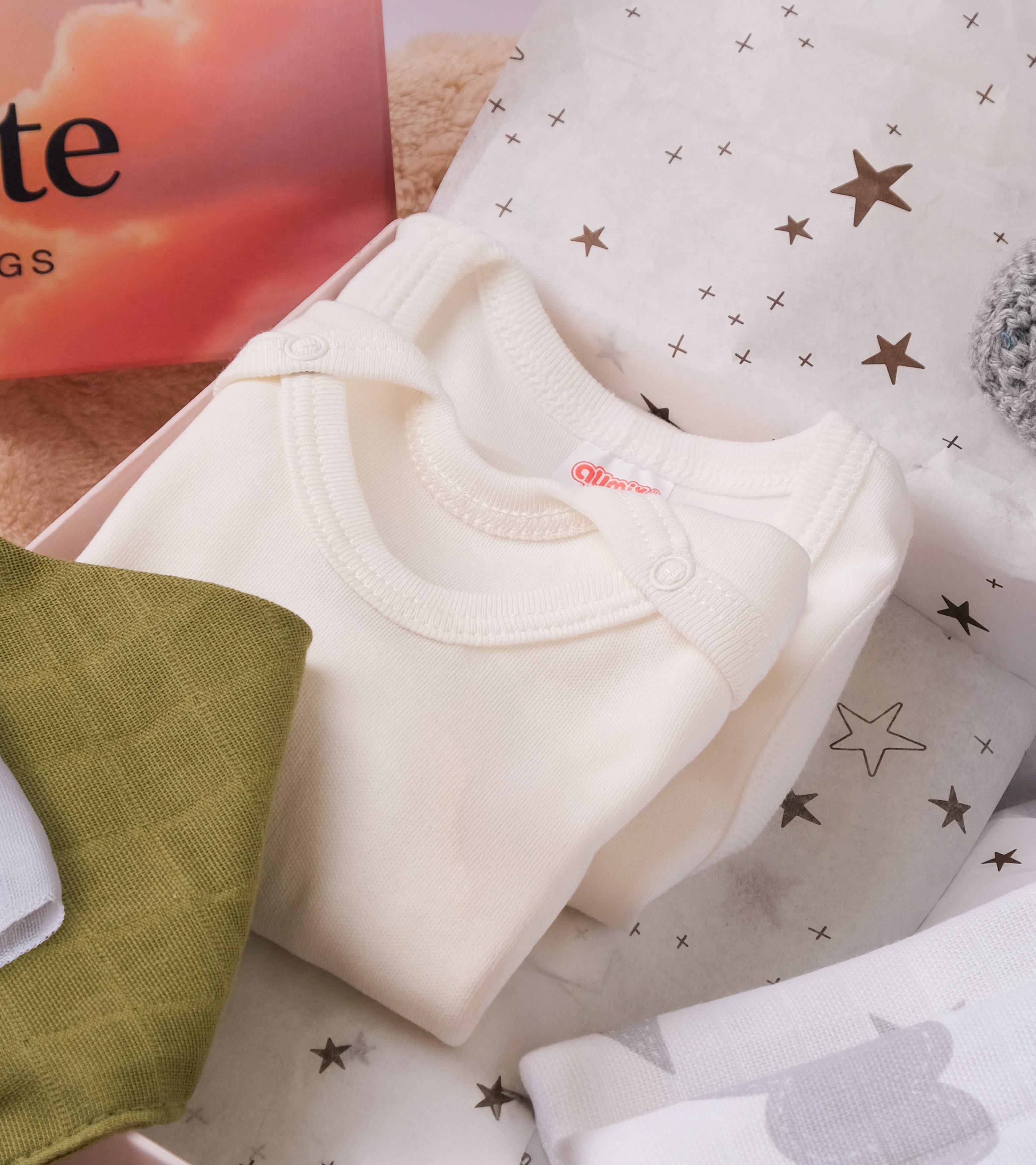 Hera Yenidoğan Unisex Bebek Hediye Kutusu