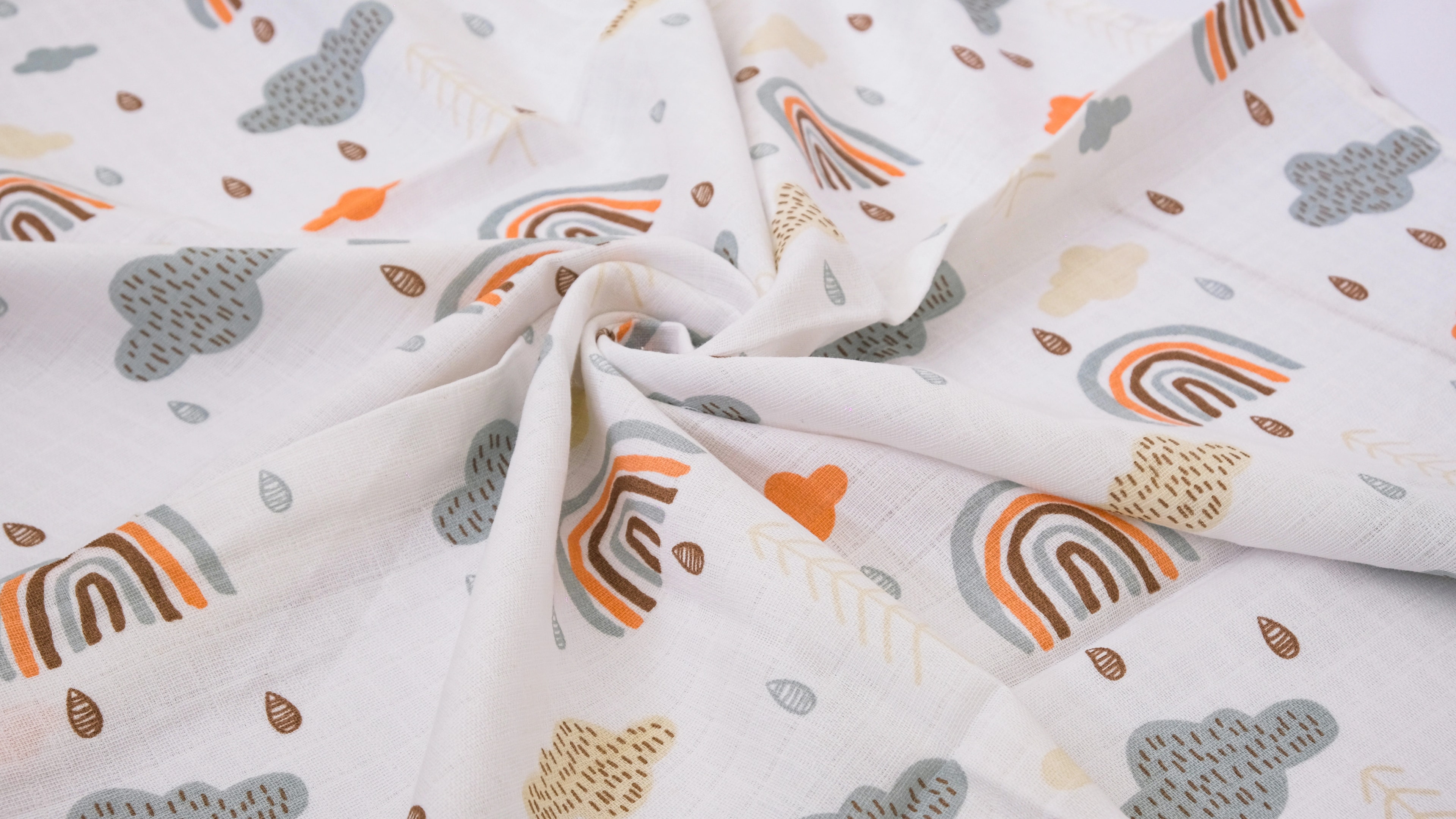 Desenli Müslin Bebek Örtüsü - Gökkuşağı