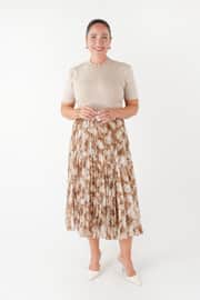 LIGHT BROWN