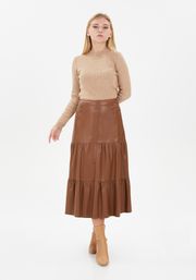 GINGER BROWN