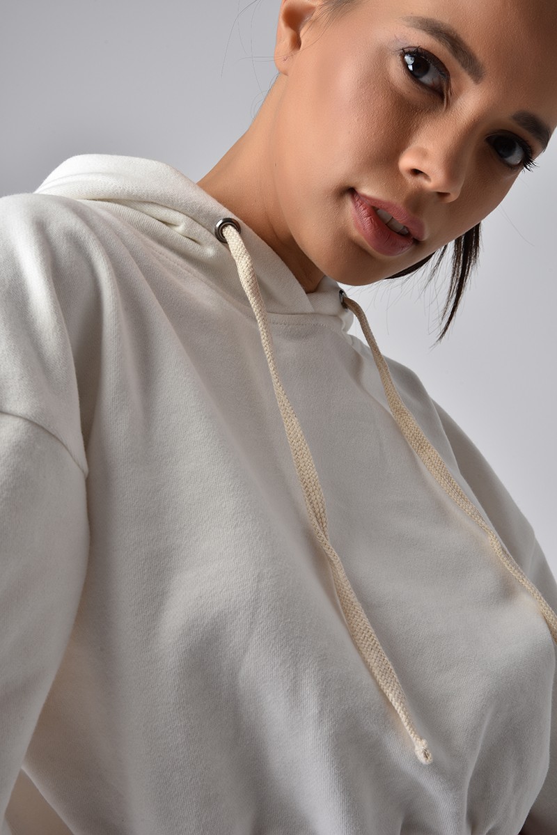 Kapüşonlu Crop Sweatshirt 095