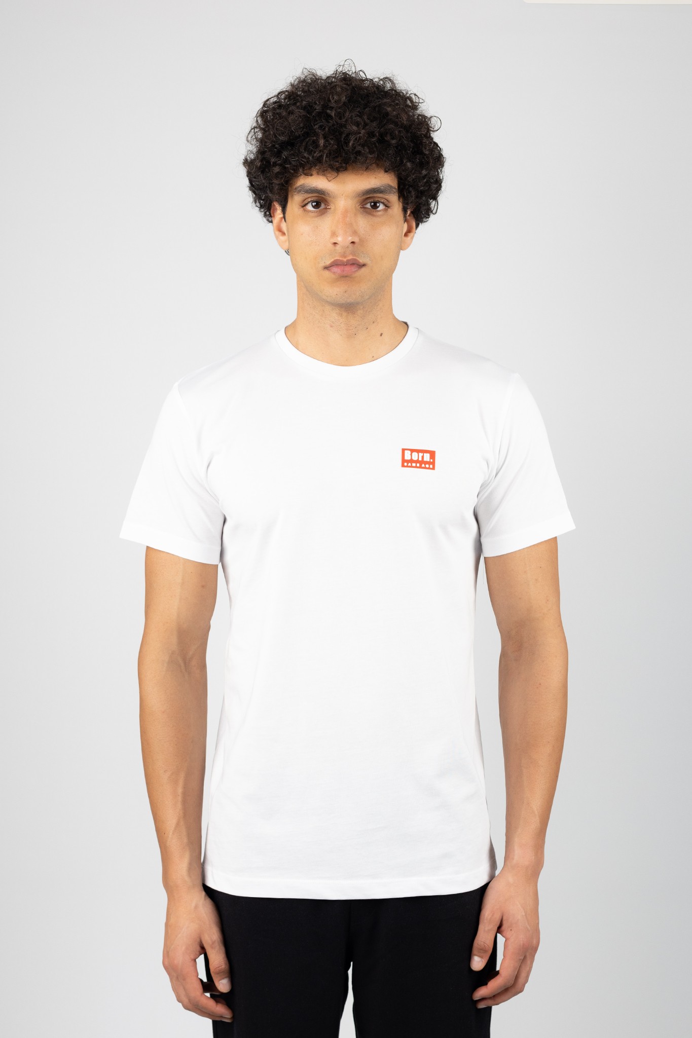 Beyaz Born Baskılı T-Shirt 827