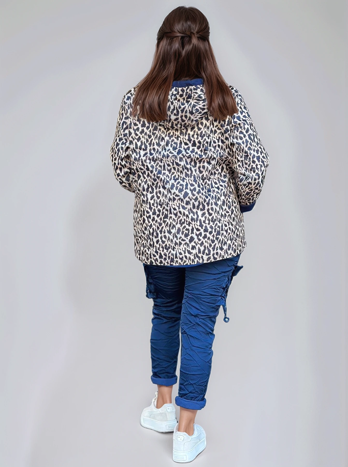 Çift Taraflı Kullanılan Leopar Desenli Trenç Ceket