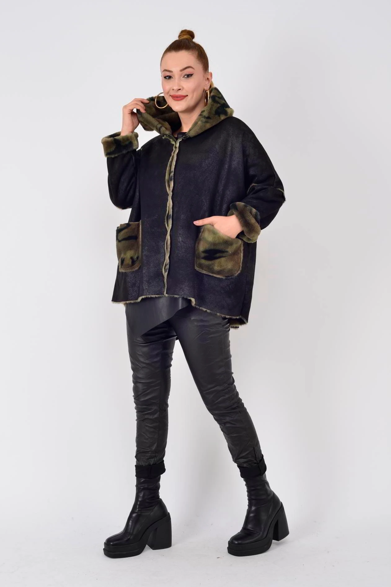 KAMUFLAJ DETAYLI NUBUK KABAN