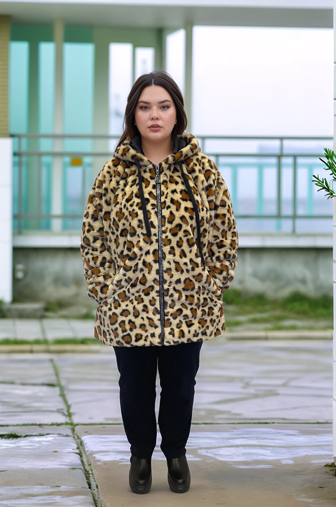 LEOPAR DESENLİ PELUŞ MONT - CAMEL