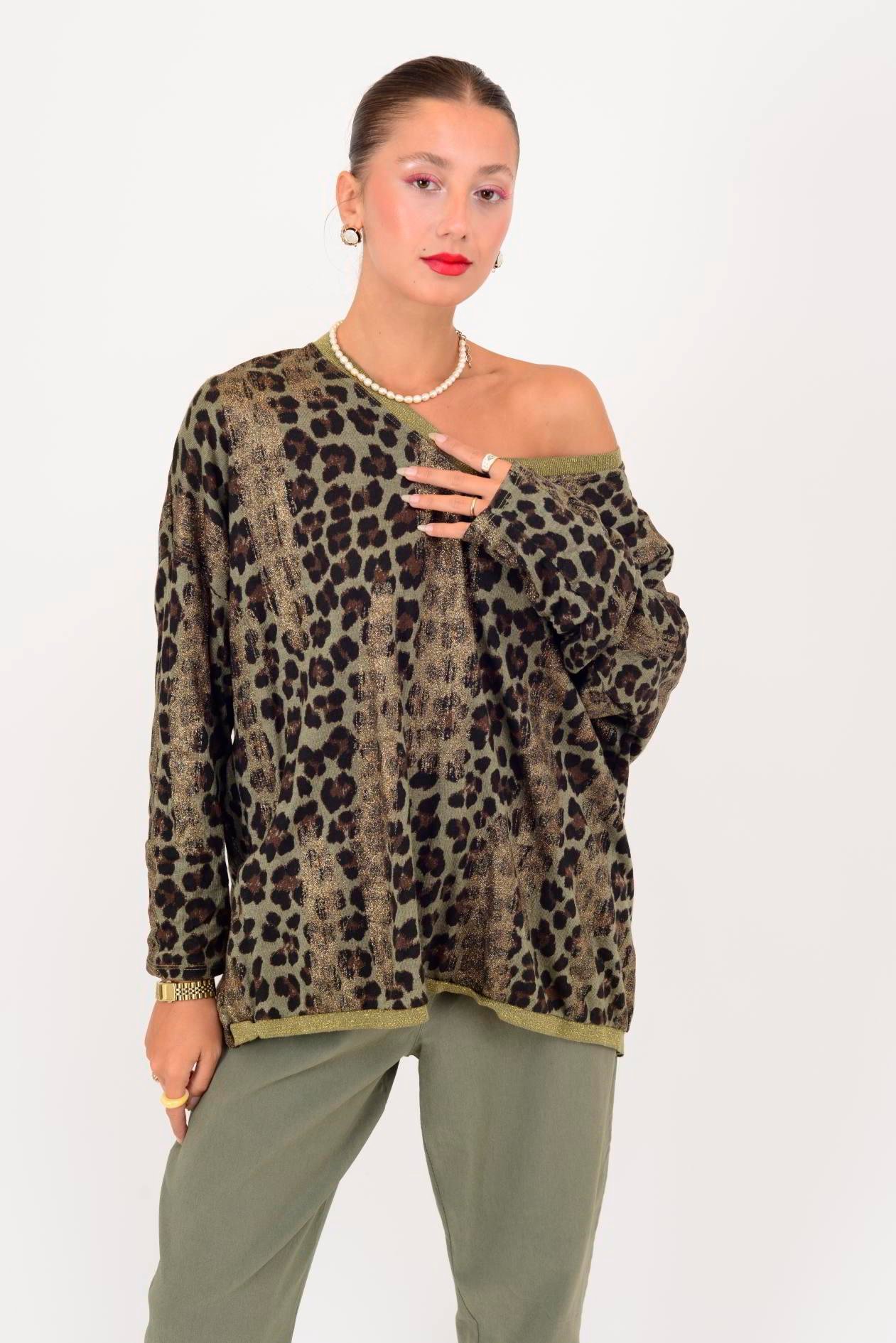 LEOPAR DESENLİ V YAKA YALDIZLI TRİKO