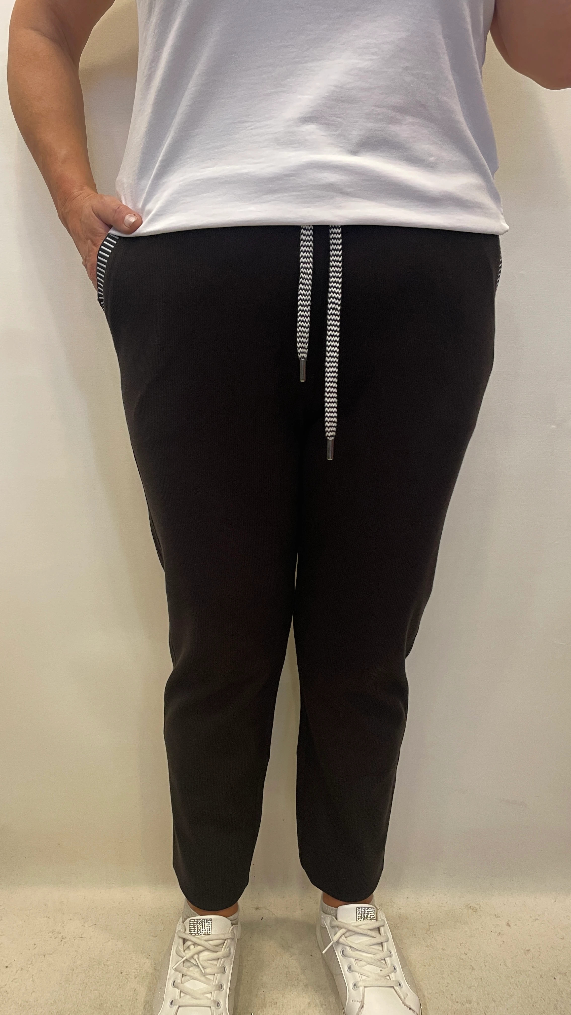 BÜYÜK BEDEN İNCE FİTİLLİ KADİFE PANTOLON - ACI KAHVE