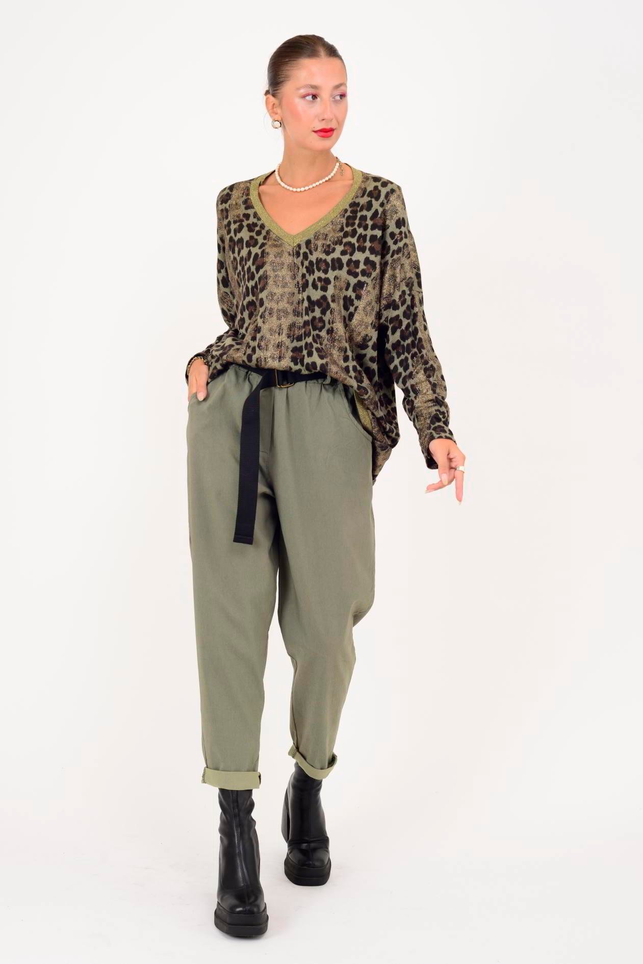 LEOPAR DESENLİ V YAKA YALDIZLI TRİKO - HAKİ