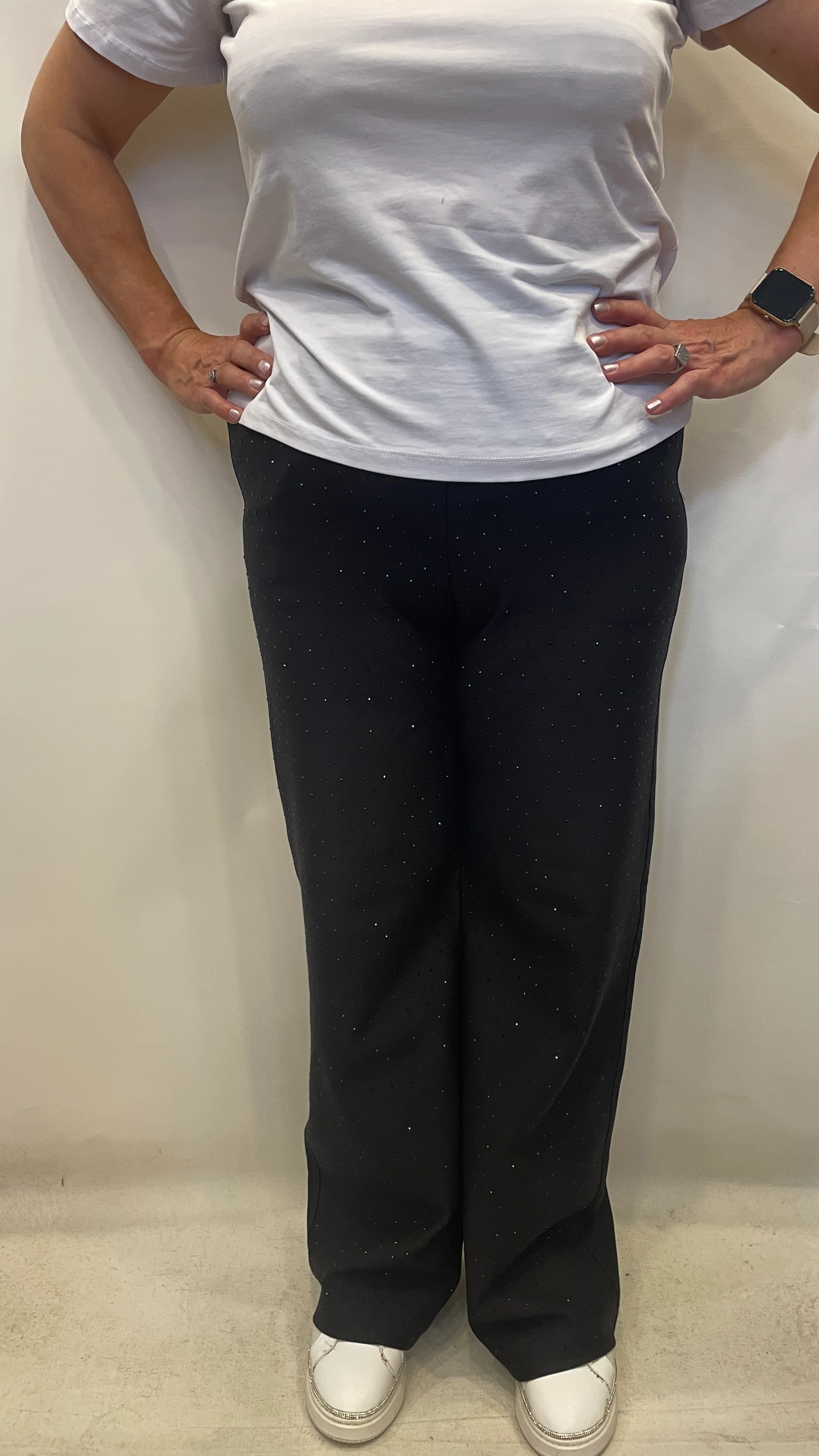 BÜYÜK BEDEN BELİ LASTİKLİ BOL PAÇA TAŞLI PANTOLON - SİYAH