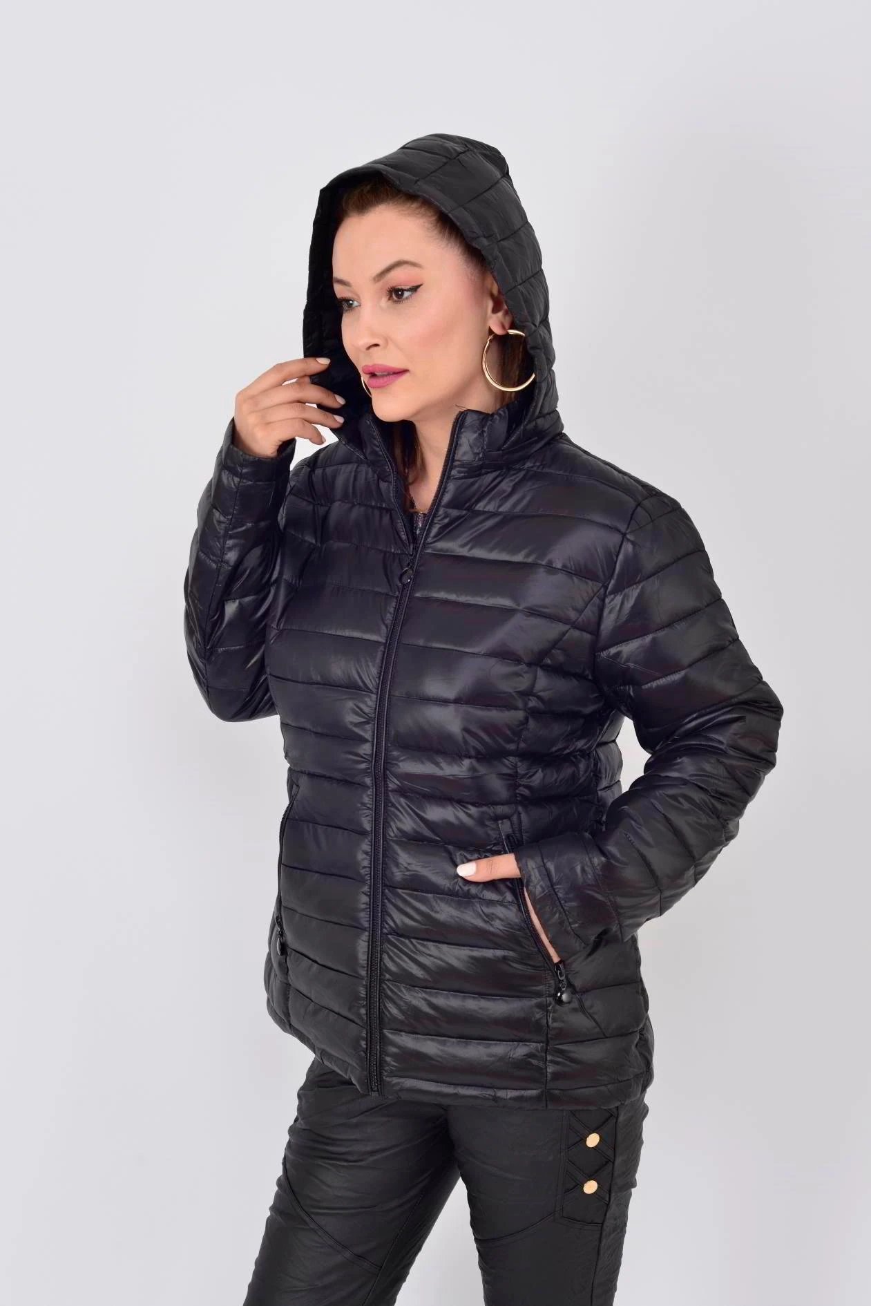 KAPÜŞON DETAYLI KAPİTONE MONT