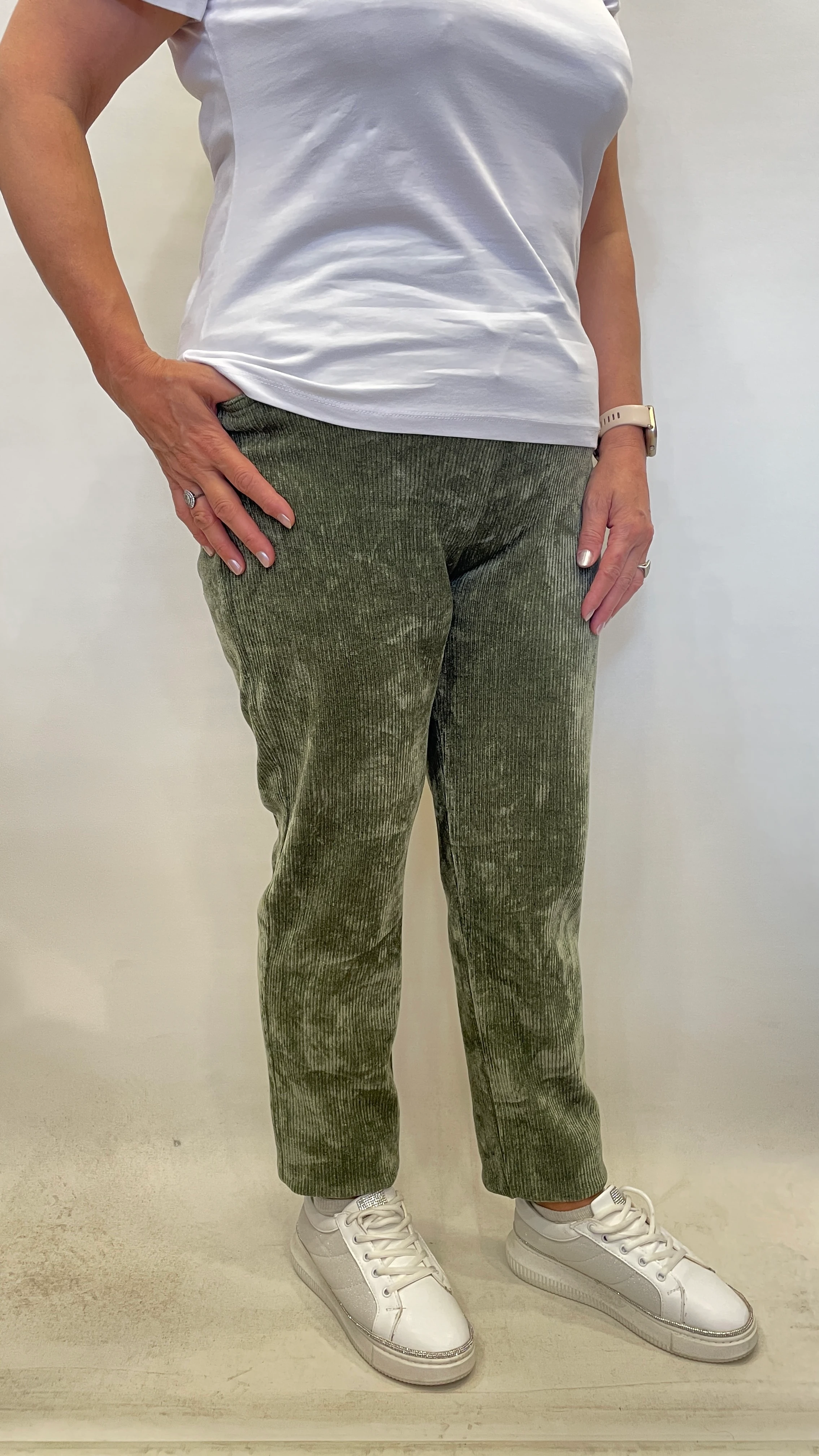 BÜYÜK BEDEN BELİ LASTİKLİ KADİFE PANTOLON