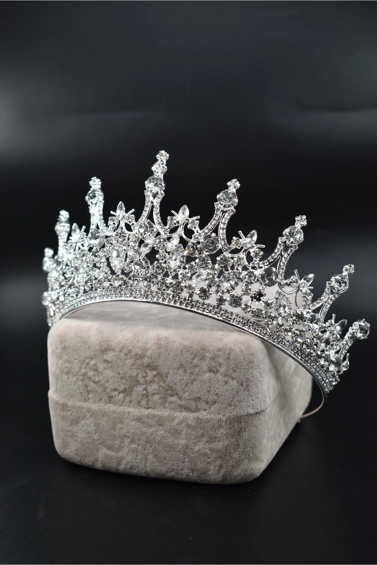 Gelin Tacı Zirkon Taş Işlemeli Prenses Helena Model