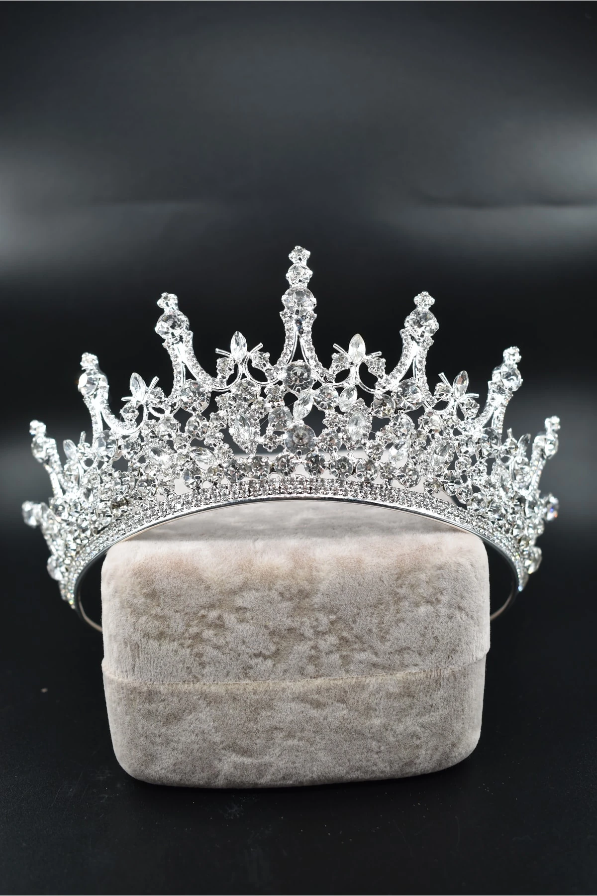 Gelin Tacı Zirkon Taş Işlemeli Prenses Helena Model