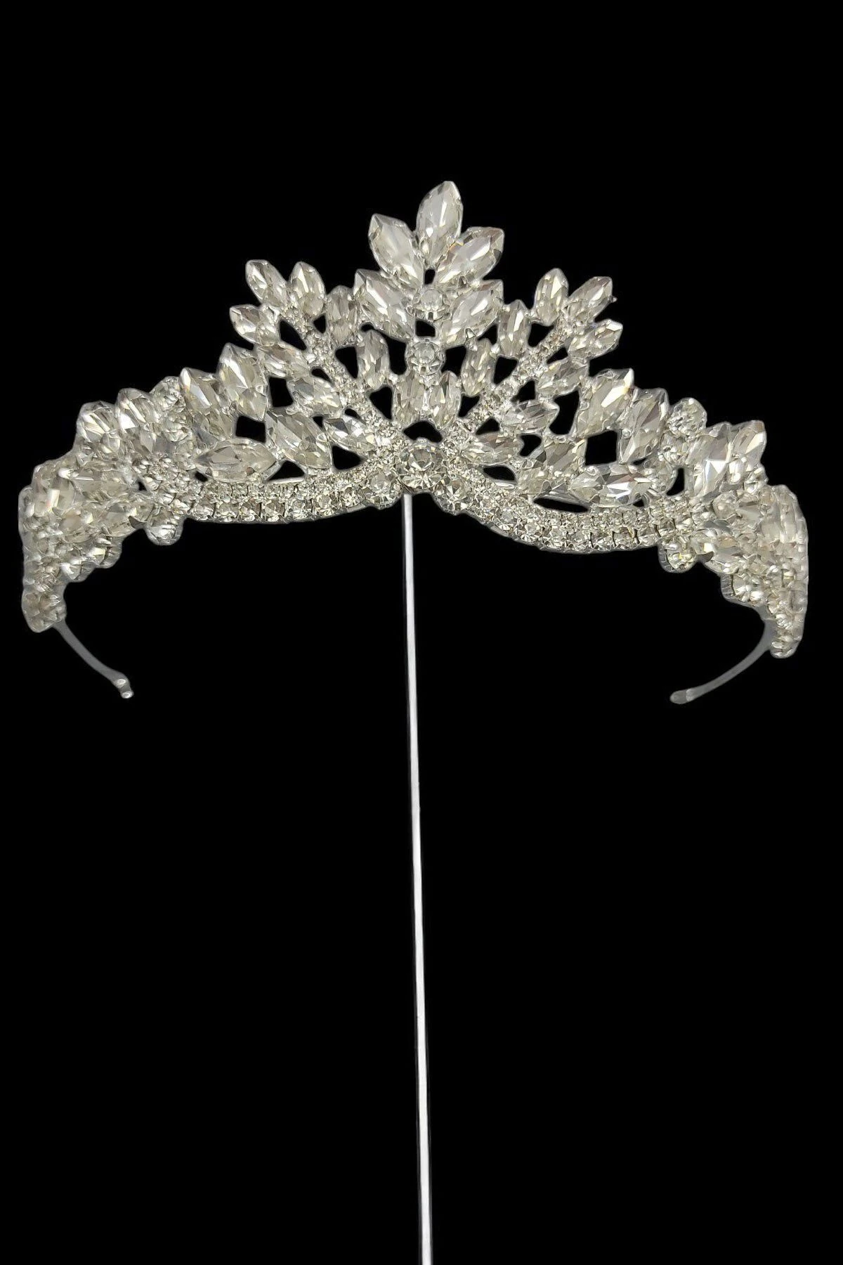 Özel Tasarım Roma Model Kristalli Gelin Tacı – Zarif ve Işıltılı Düğün Aksesuarı