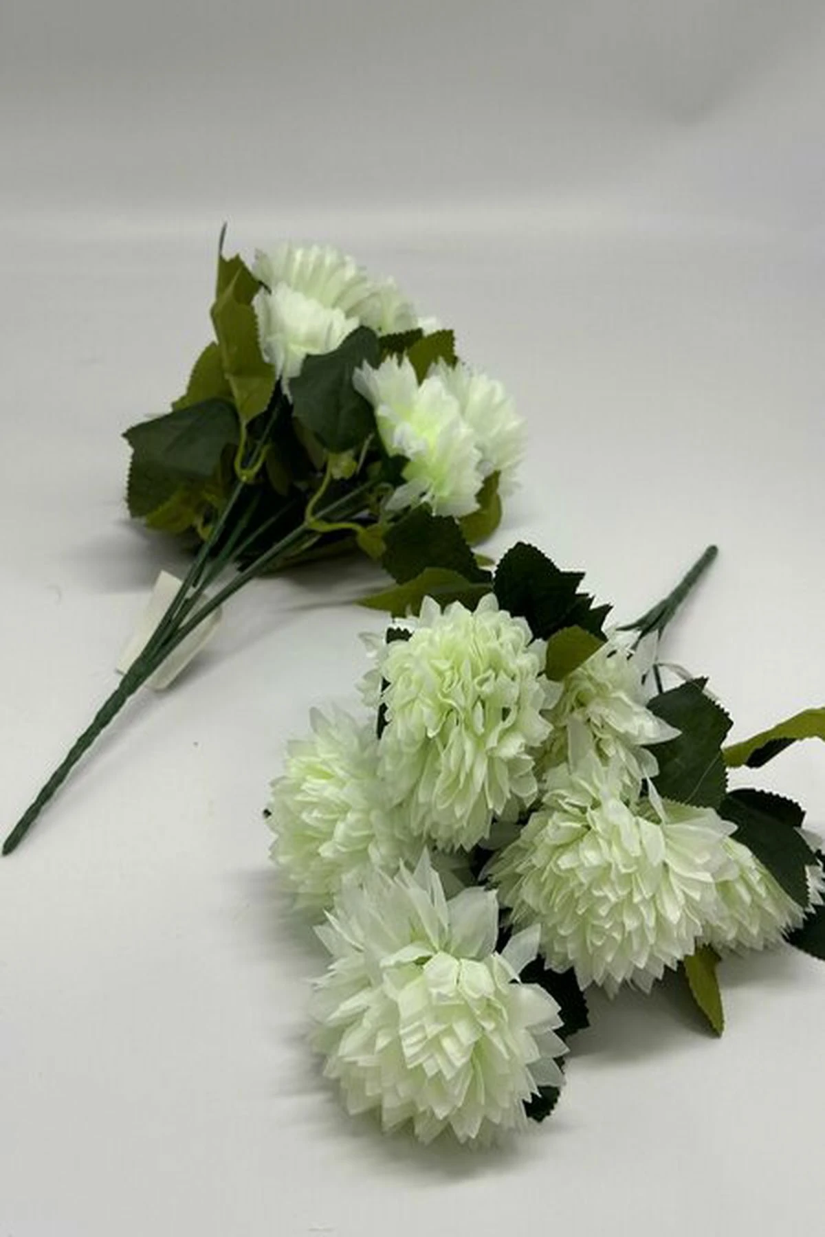 Küçük Yıldız Gülü Demeti – 7 Dal Şık ve Estetik Yapay Çiçek